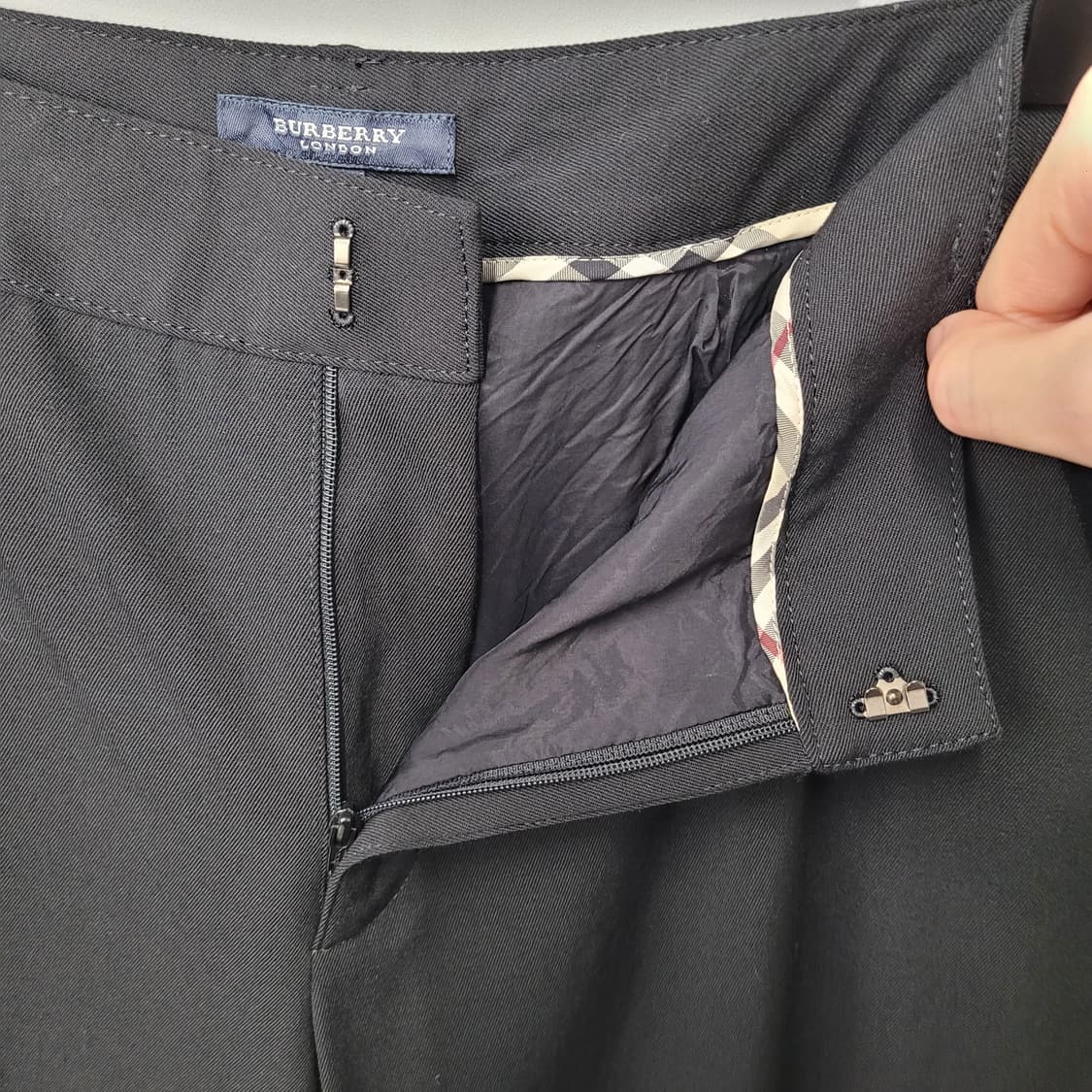 Burberry 버버리 슬랙스 상품이미지3