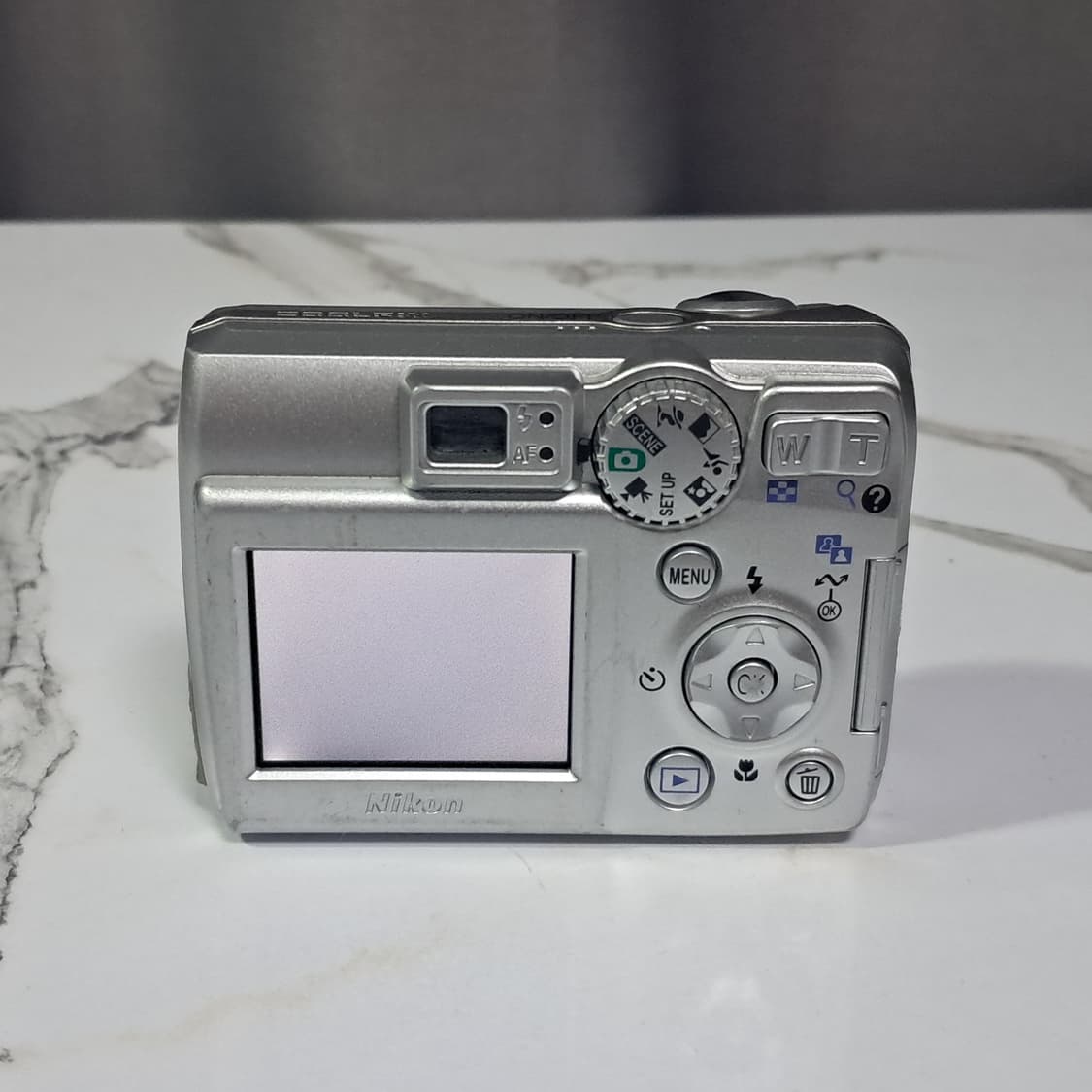 Nikon 빈티지 디카 Coolpix 5600 하자 있음! 상품이미지5