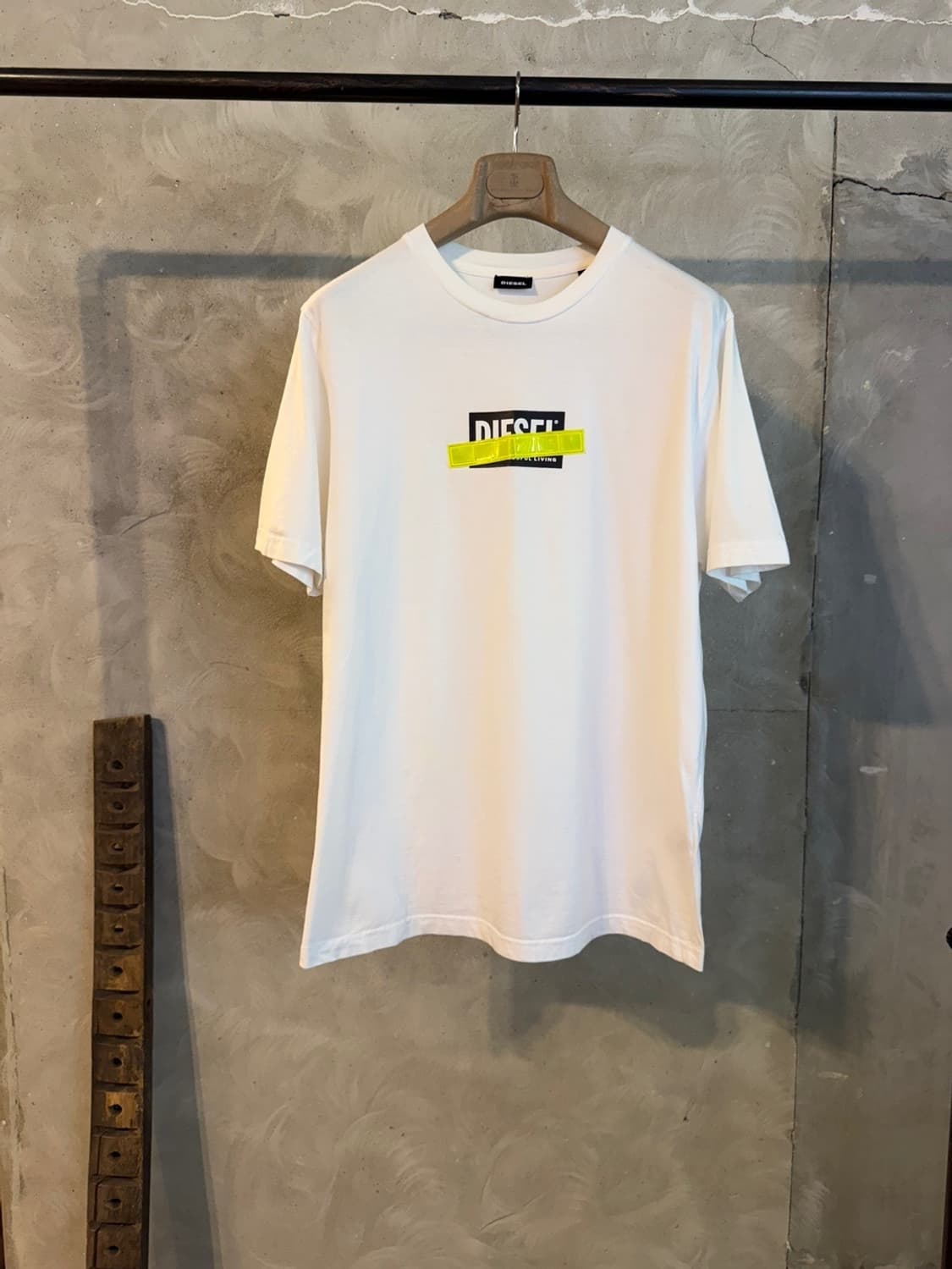 디젤 티셔츠 100 상품이미지1