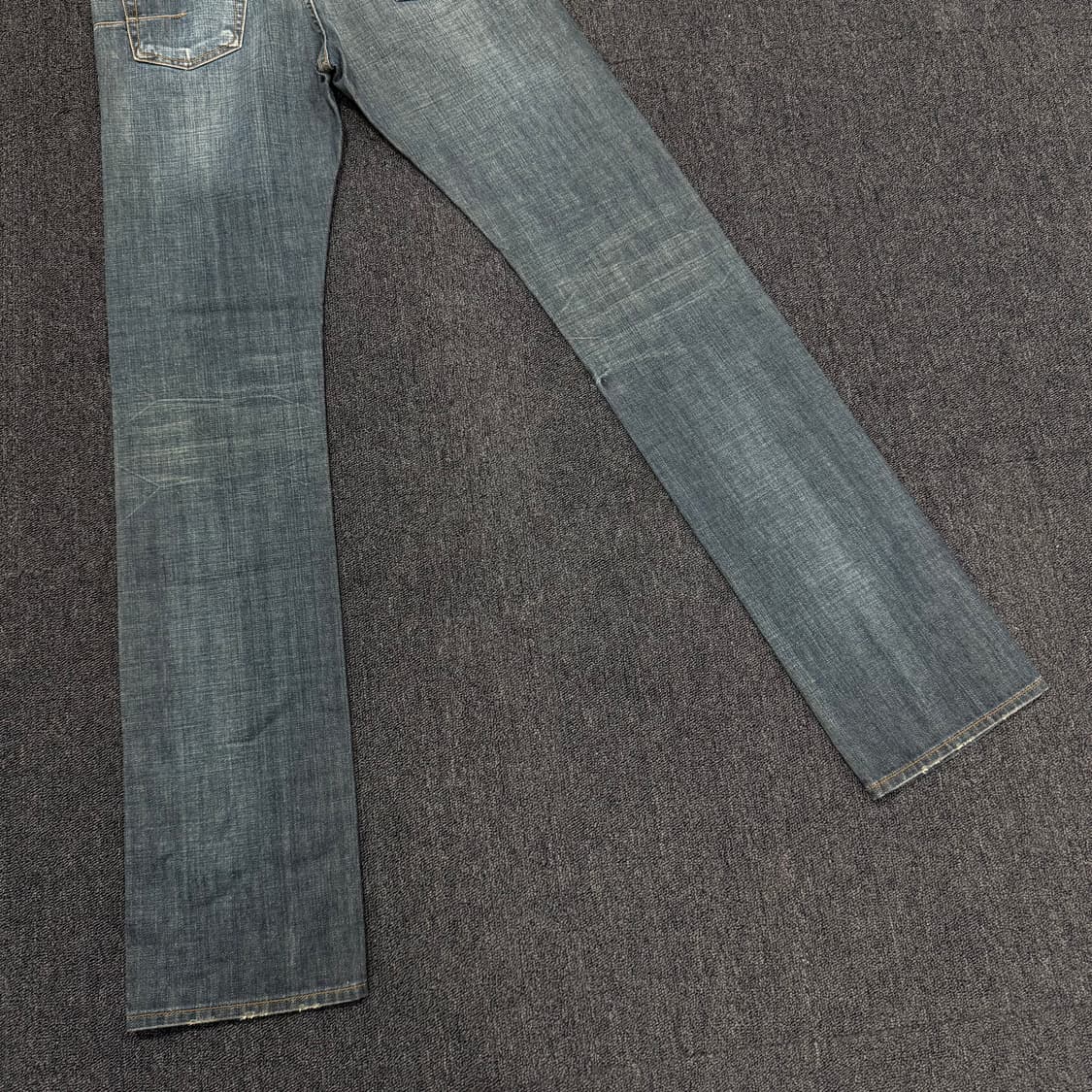 디올 워싱 데님 팬츠 상품이미지6