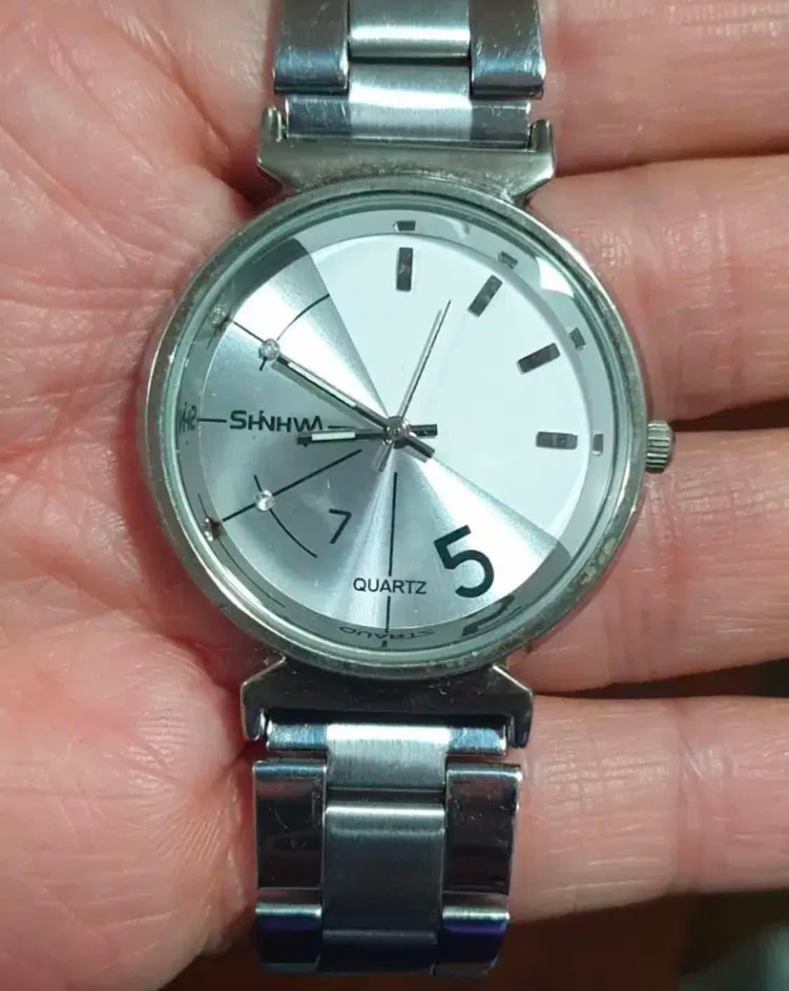 Shinhwa 신화 쿼츠 무브먼트 패션시계 국산 브렌드 (남여공용) 상품이미지1