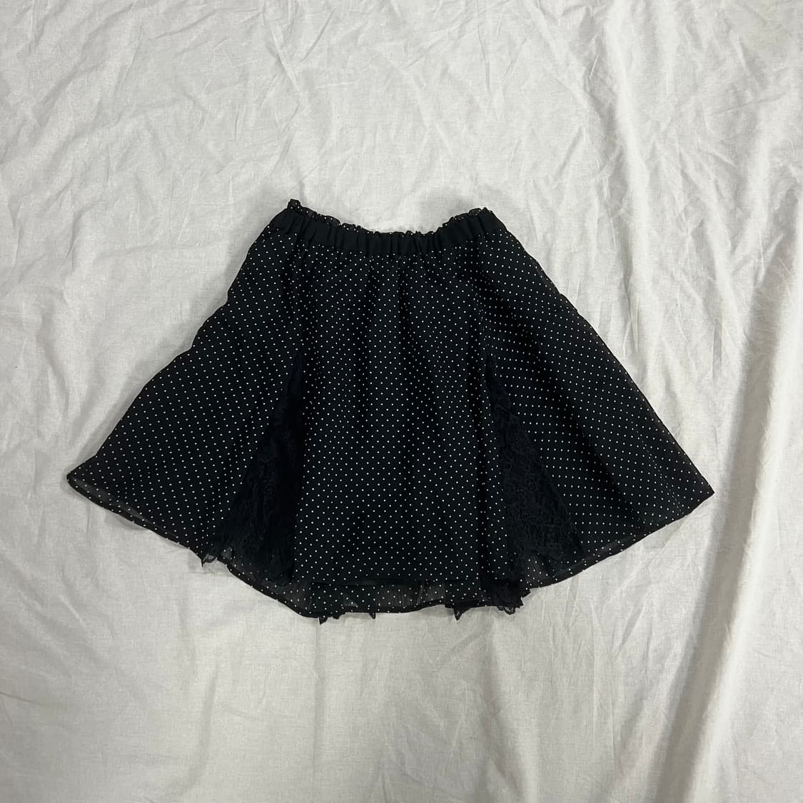 모리걸 도트 쉬폰 레이스 패치워크 플레어 스커트 블랙 상품이미지1