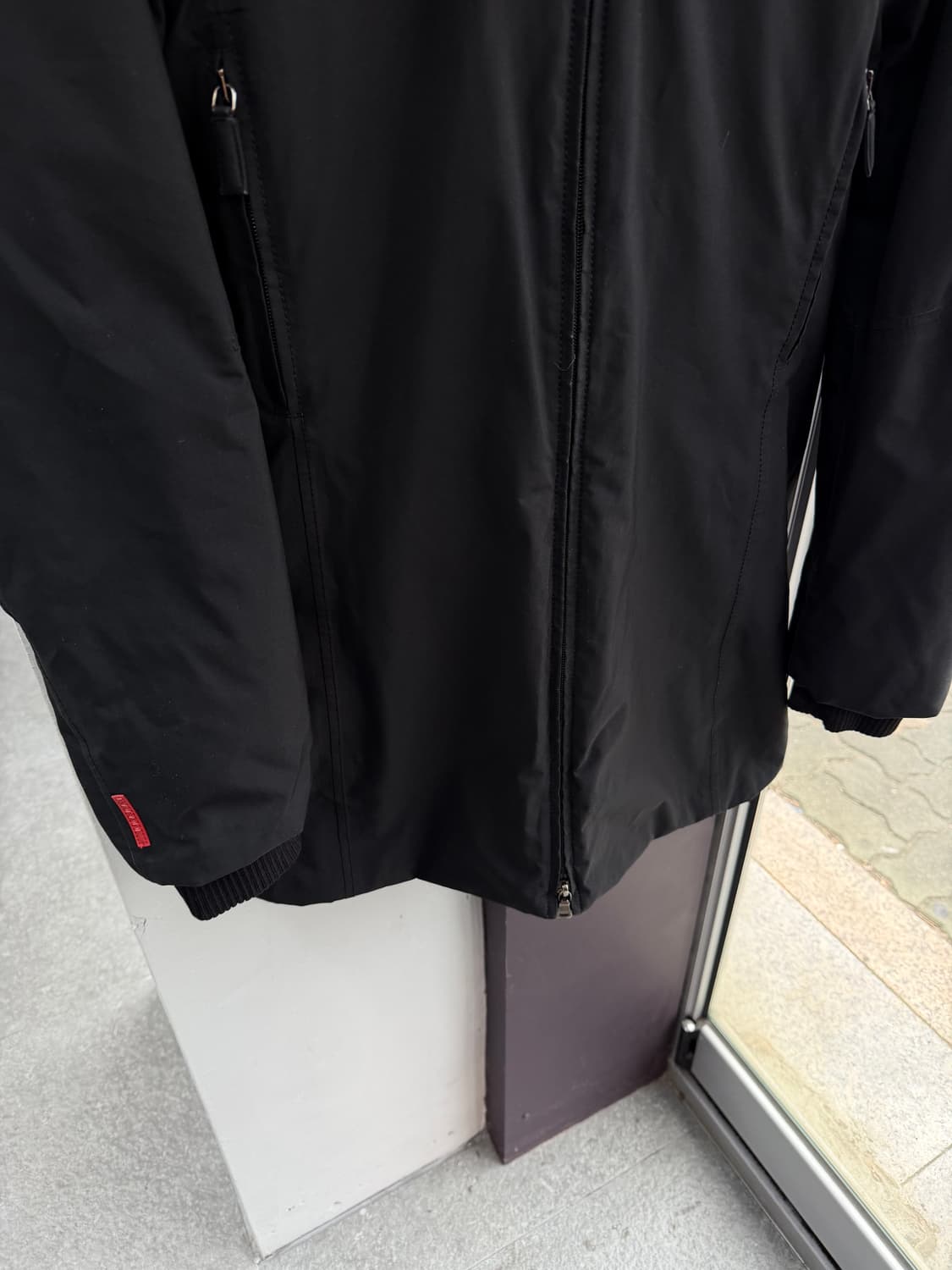 IT40/ 프라다 스포츠 고어텍스 리얼퍼 후디드 패딩 상품이미지4