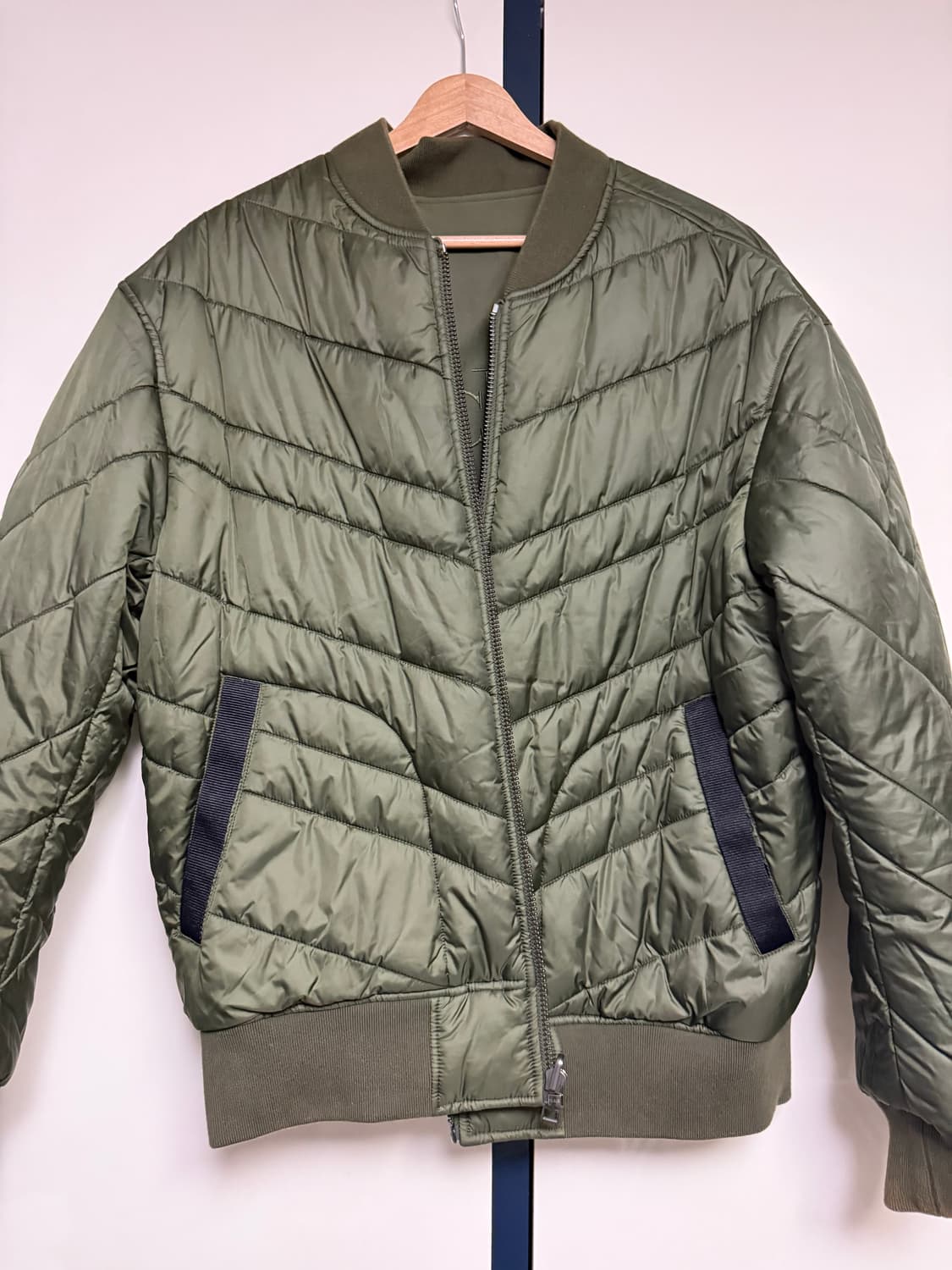 켈빈 양면패딩 항공점퍼 L 상품이미지2