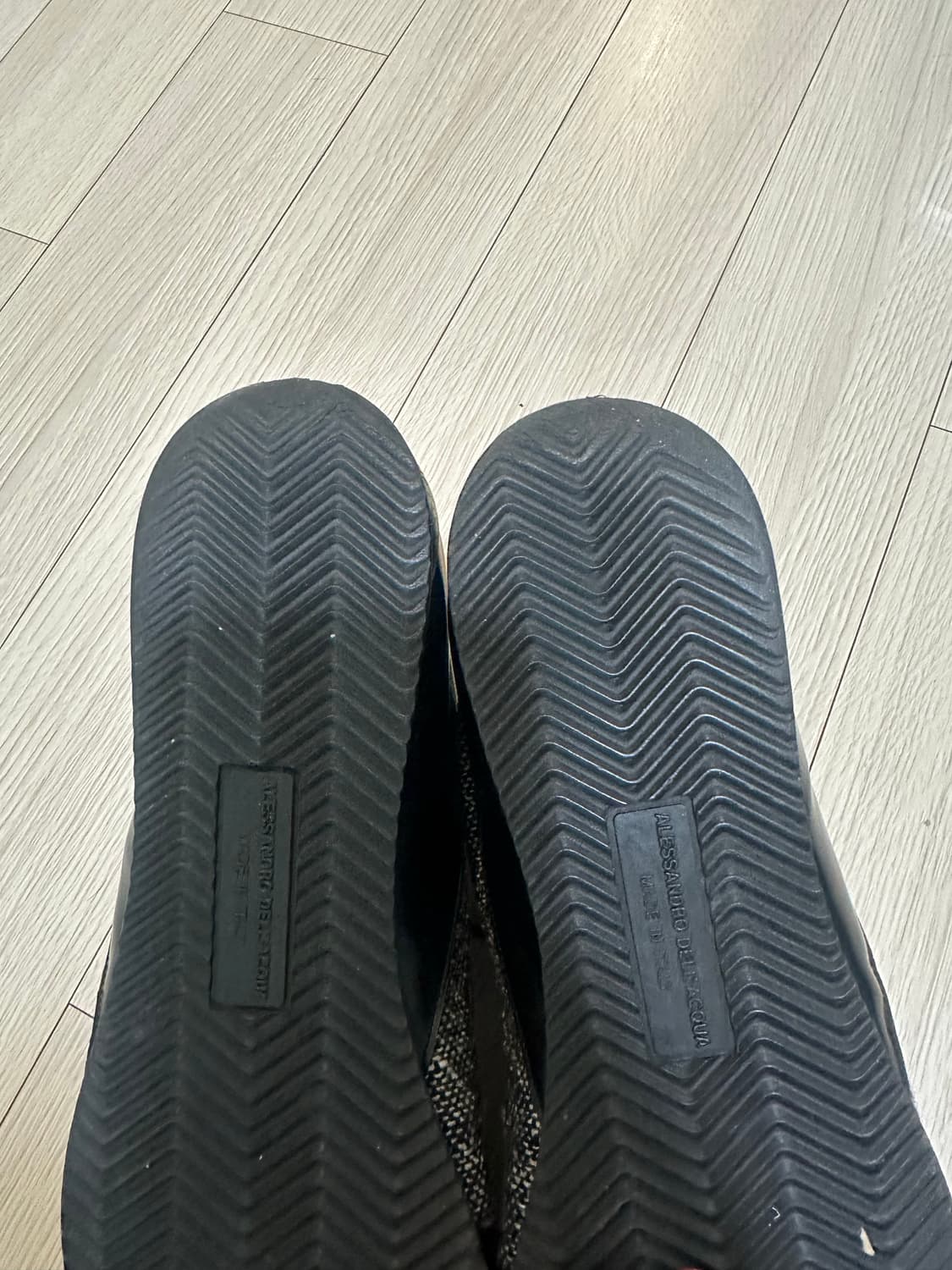 알렉산드로 델 아쿠아 스니커즈 상품이미지4