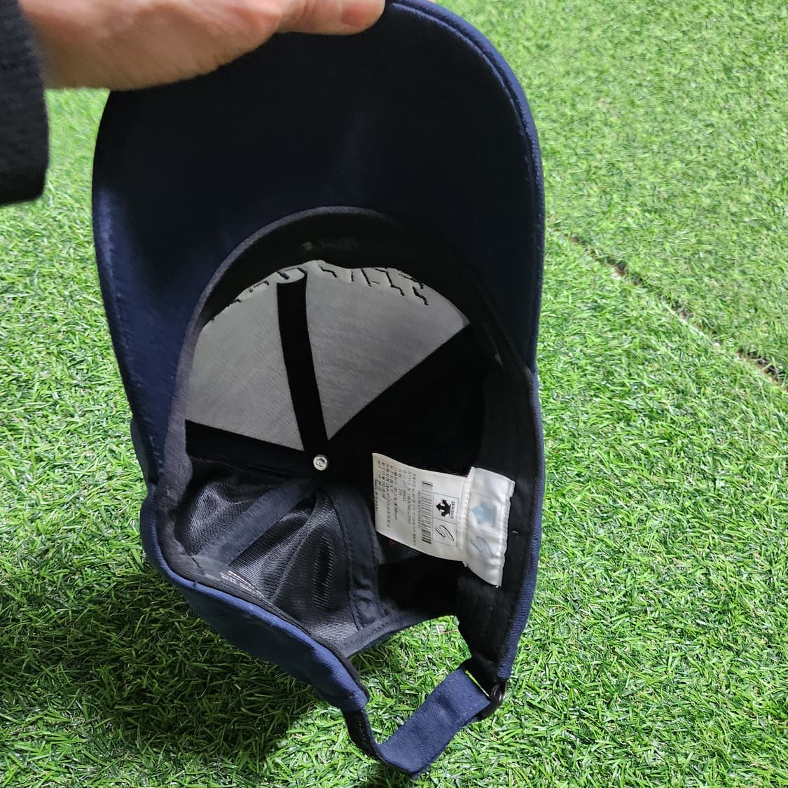 데상트 네이비 볼캡 🧢 | 스트릿 감성 완성템 상품이미지8