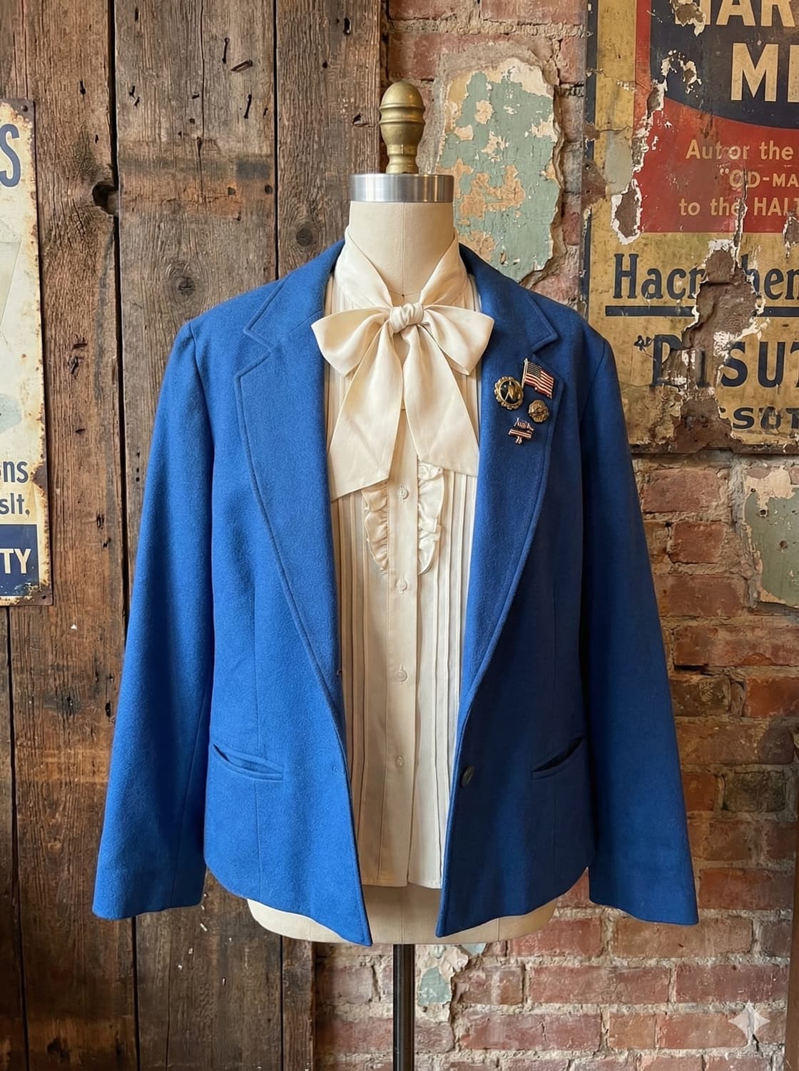 코발트 블루 컬러의 펜들턴(Pendleton) 울 자켓 상품이미지1