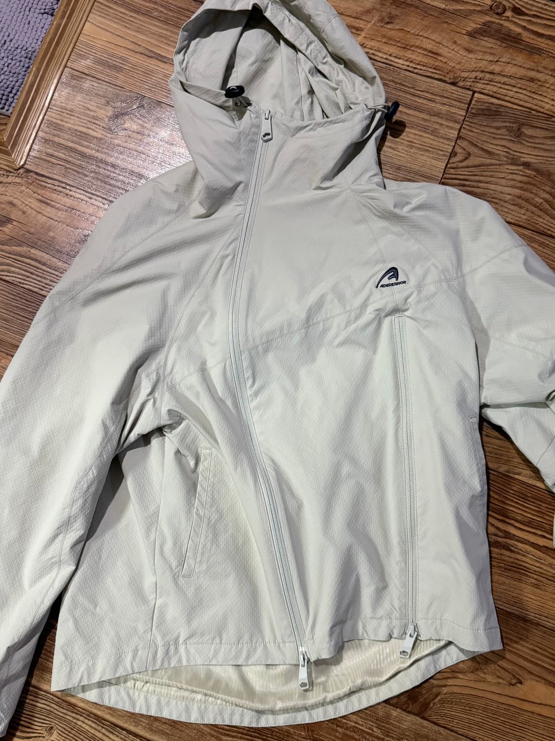 아더에러 Plue windbreaker A3 상품이미지2