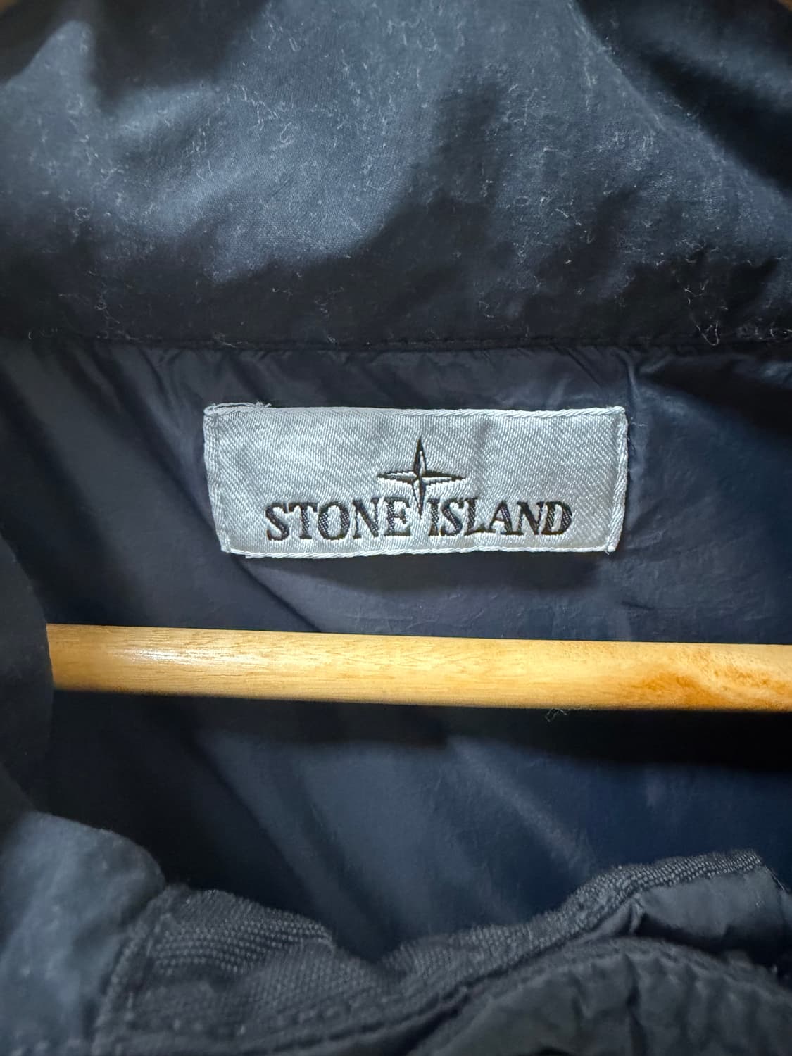 스톤아일랜드 25FW 크링클랩스 리나일론 패딩 상품이미지3