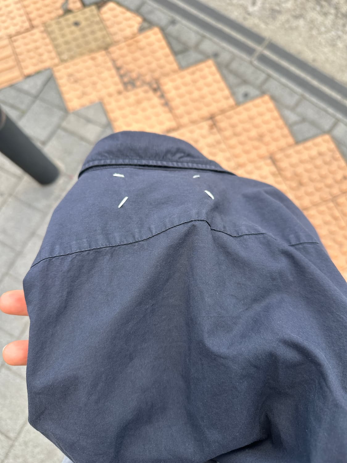 07aw 마틴 마르지엘라 셔츠 네이비 상품이미지4