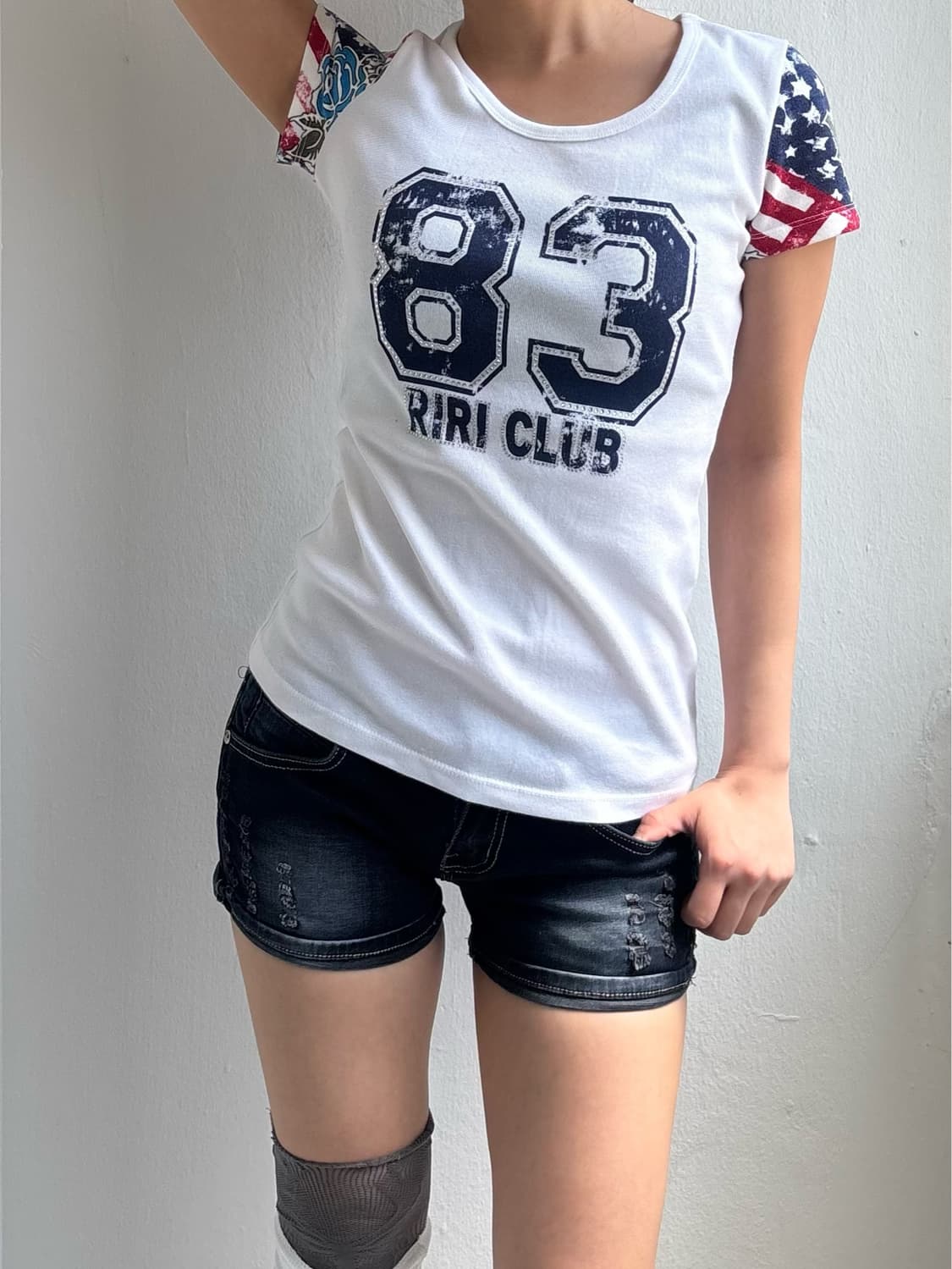 Egoist White Graphic T-shirt 상품이미지4