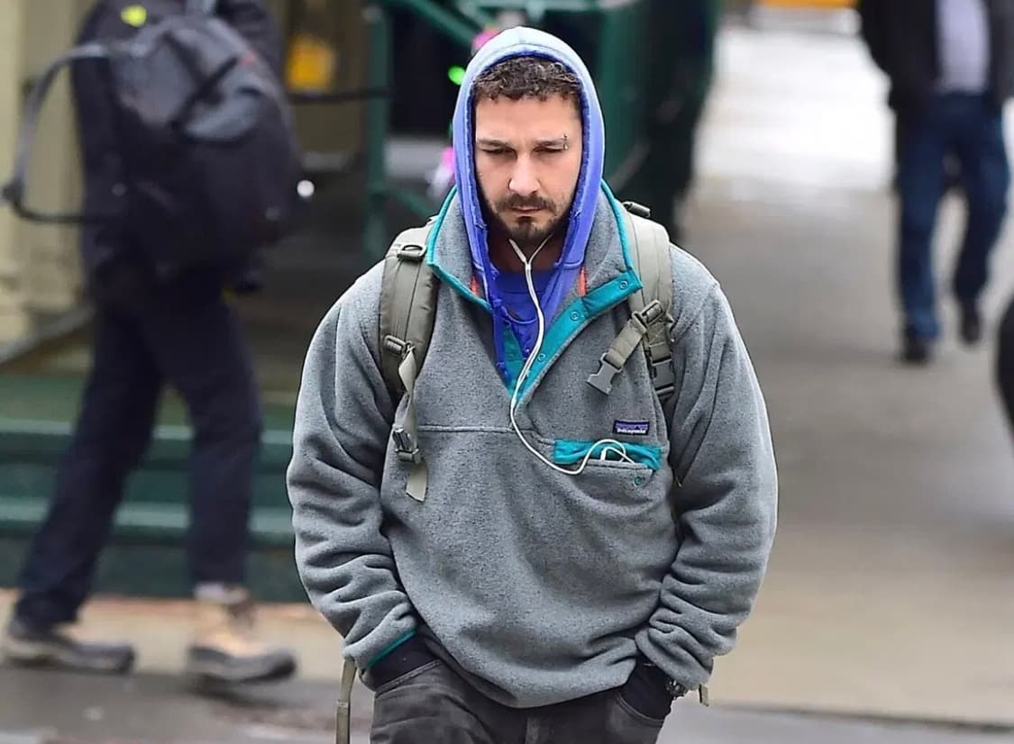 파타고니아 신칠라 리젠 그린 L 샤이아 라보프 착용 상품이미지1