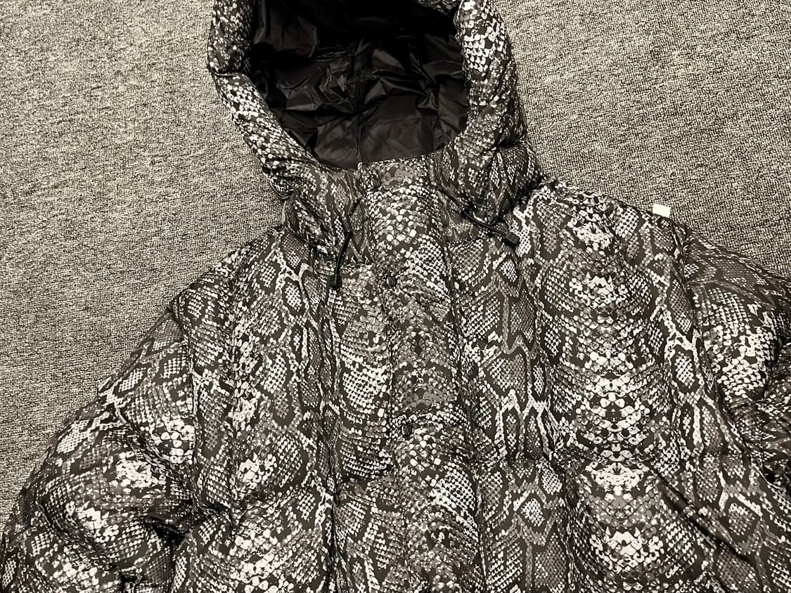 [105] FETCH 패치 뱀피 패딩 L 미착용 상품이미지2