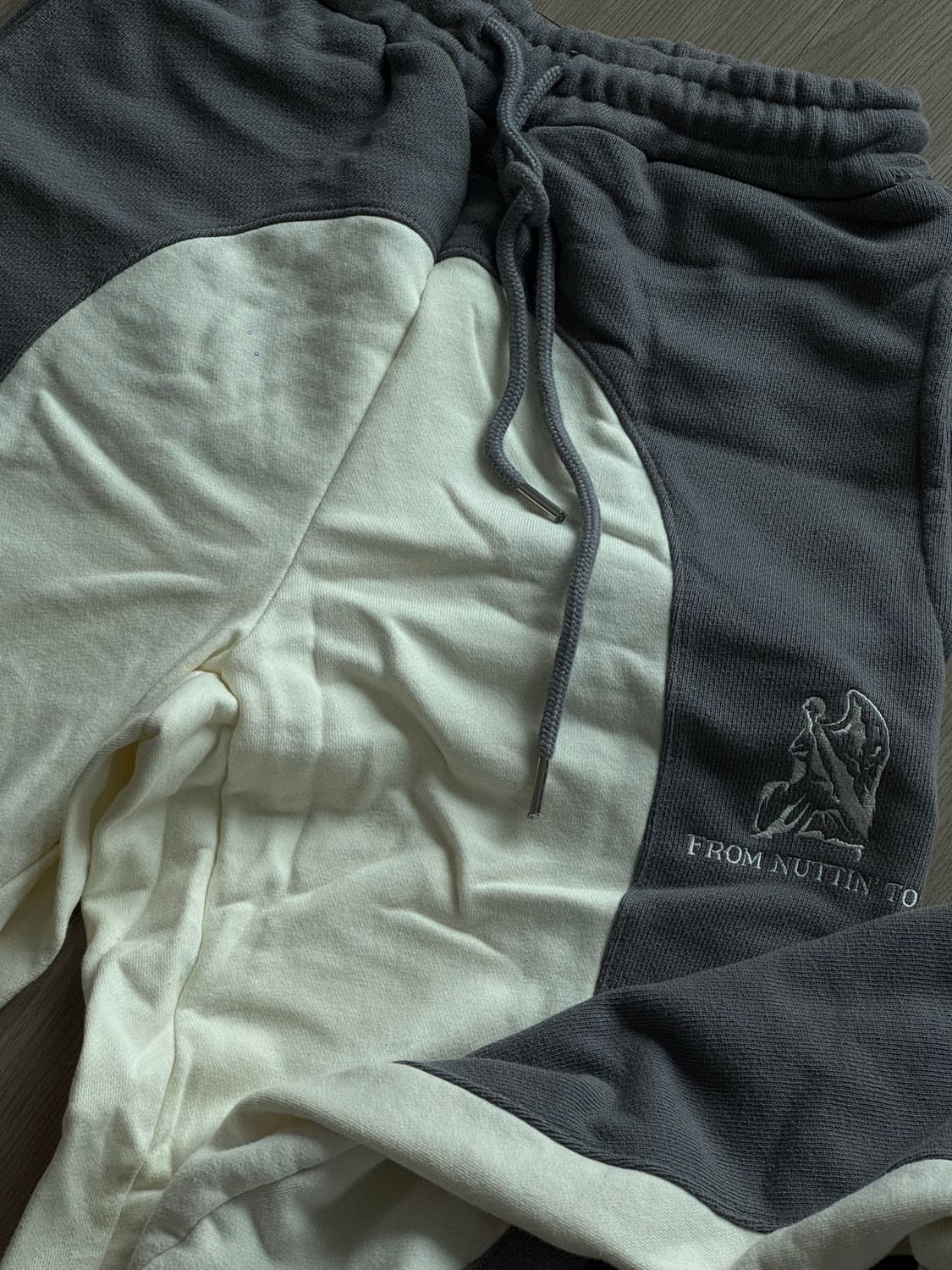 From nuttin to 셋업 상품이미지3