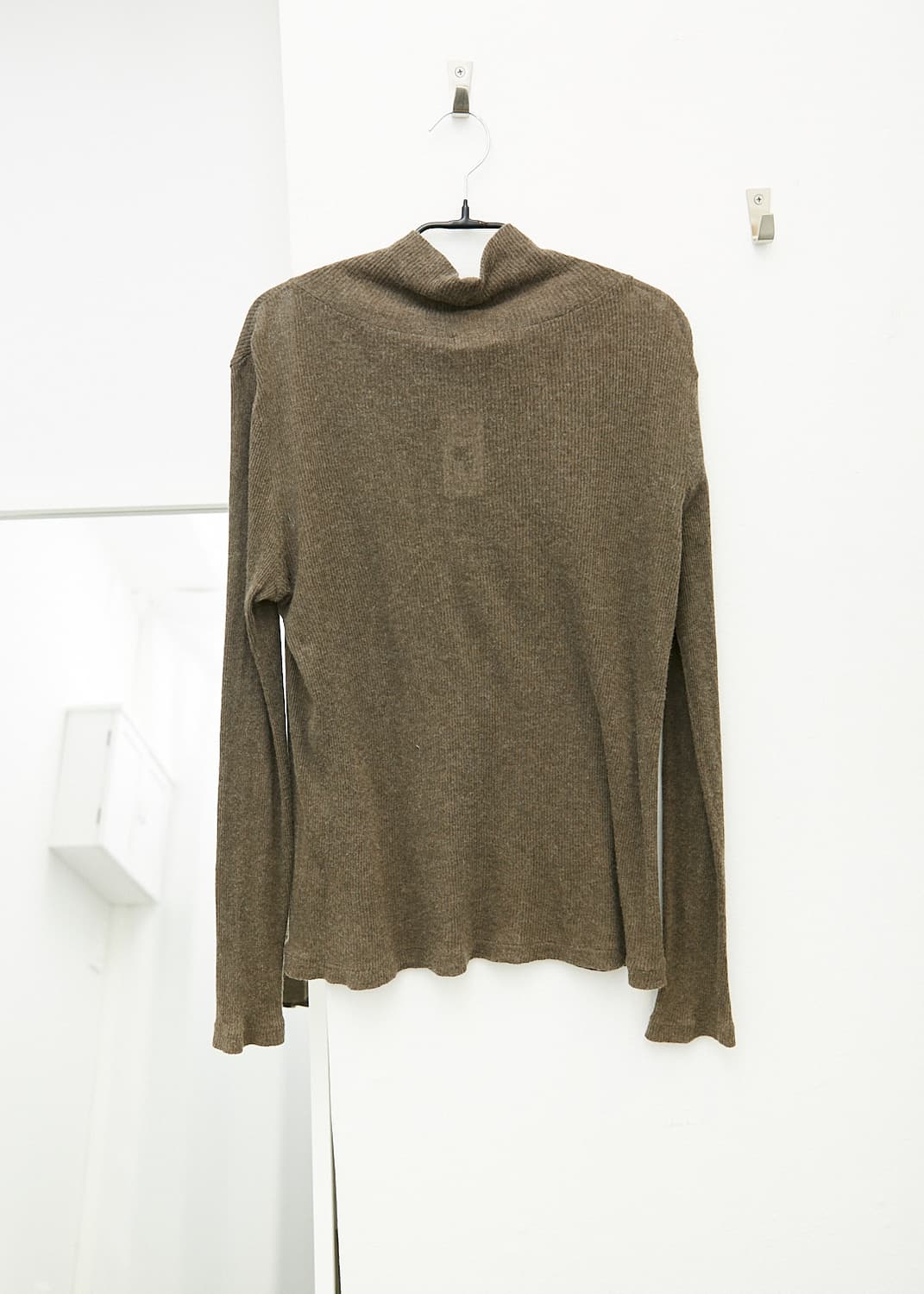 High Neck Ribbed Sweater 상품이미지4