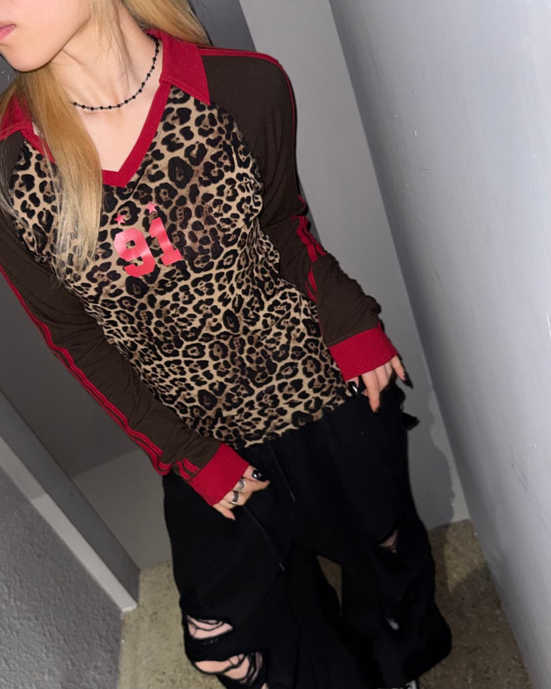 배드블러드 레오파드 롱슬리브 상품이미지2