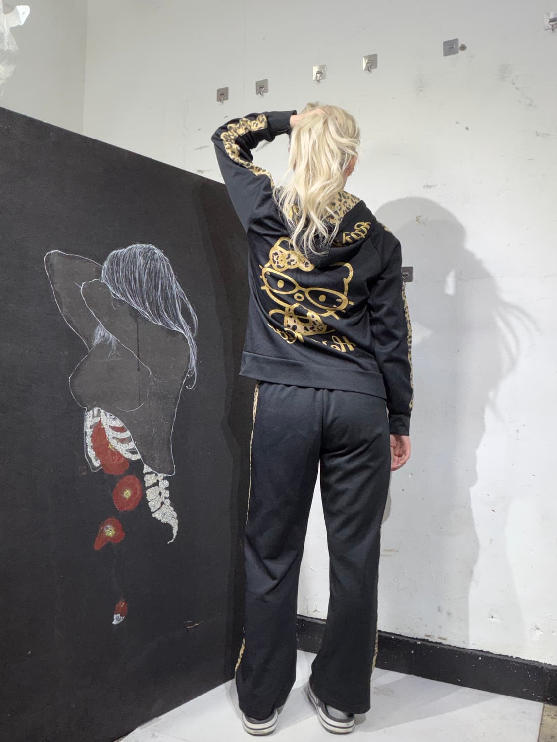 헬로키티 레오파드 빅로고 라떼 갸루 져지 트레이닝 셋업 S 상품이미지1