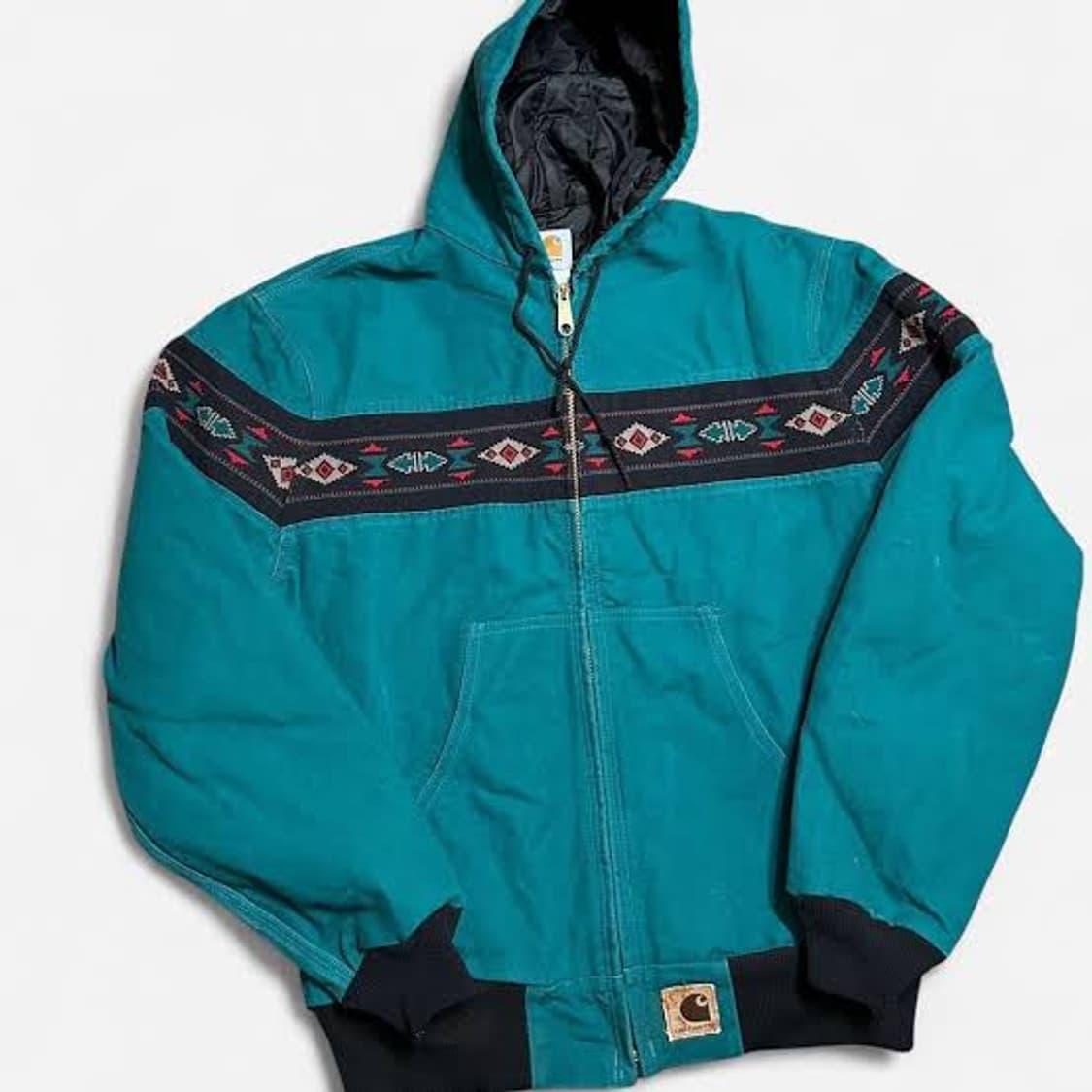 칼하트 아즈텍 자켓 구매합니다 상품이미지1