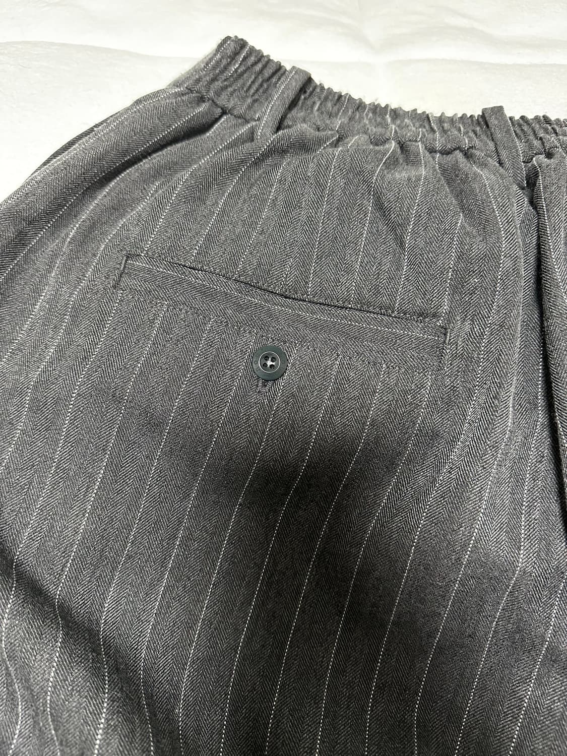 노운 wide taperd pants (stripe charcoal) 상품이미지3