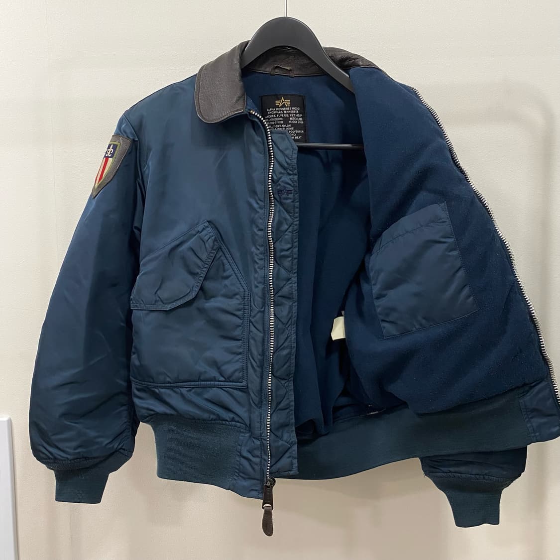 알파인더스트리 CWU-45/P 플라이트 MA-1 봄버 자켓 상품이미지9