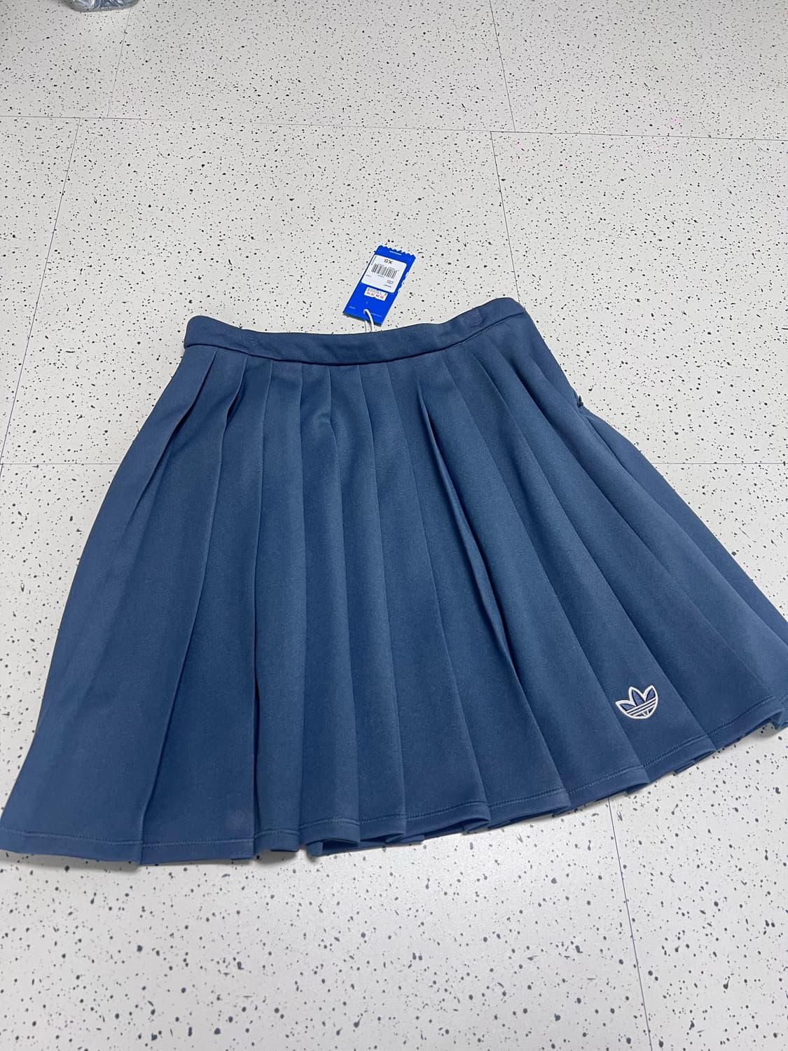 [새상품] 아디다스 테니스 스커트 상품이미지4