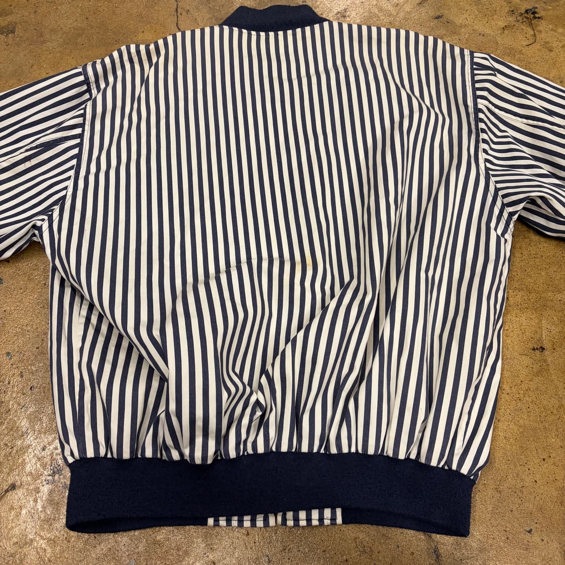 아디다스 네이비 스트라이프 자켓 105 상품이미지4