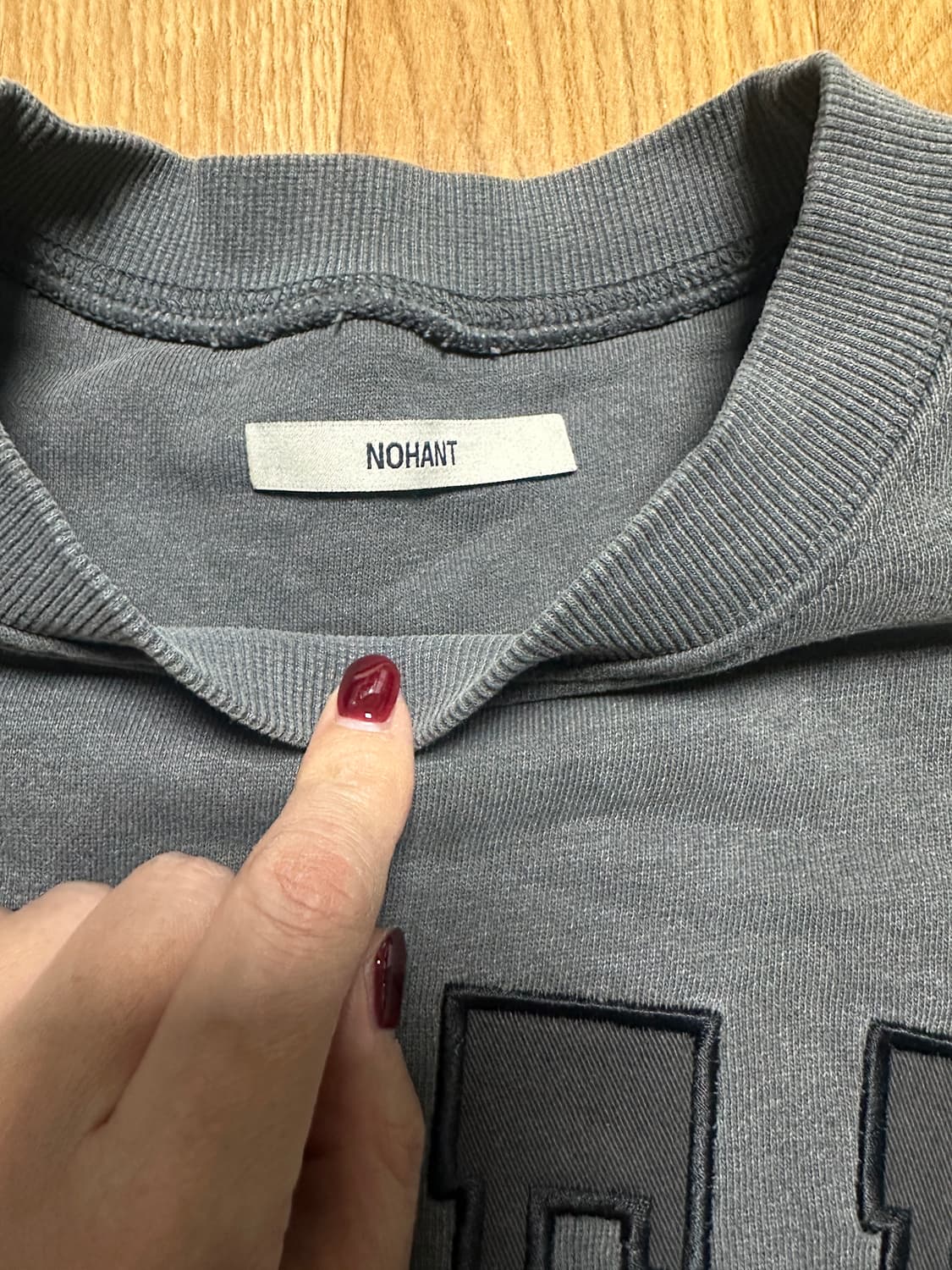 노앙 러블리 맨투맨  M 상품이미지3