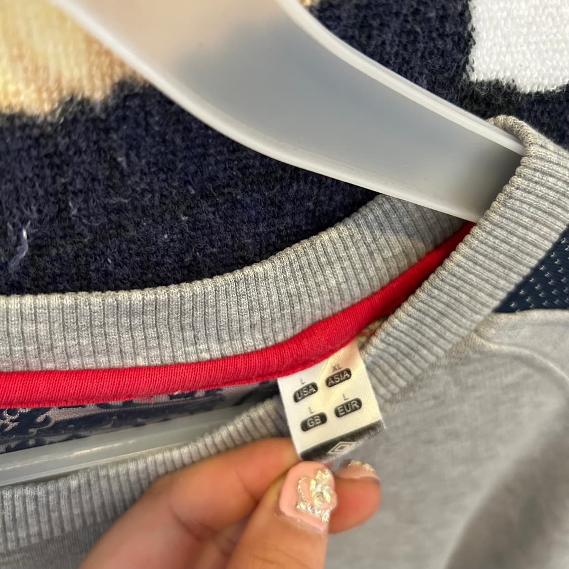 엄브로 잉글랜드 맨투맨 상품이미지5