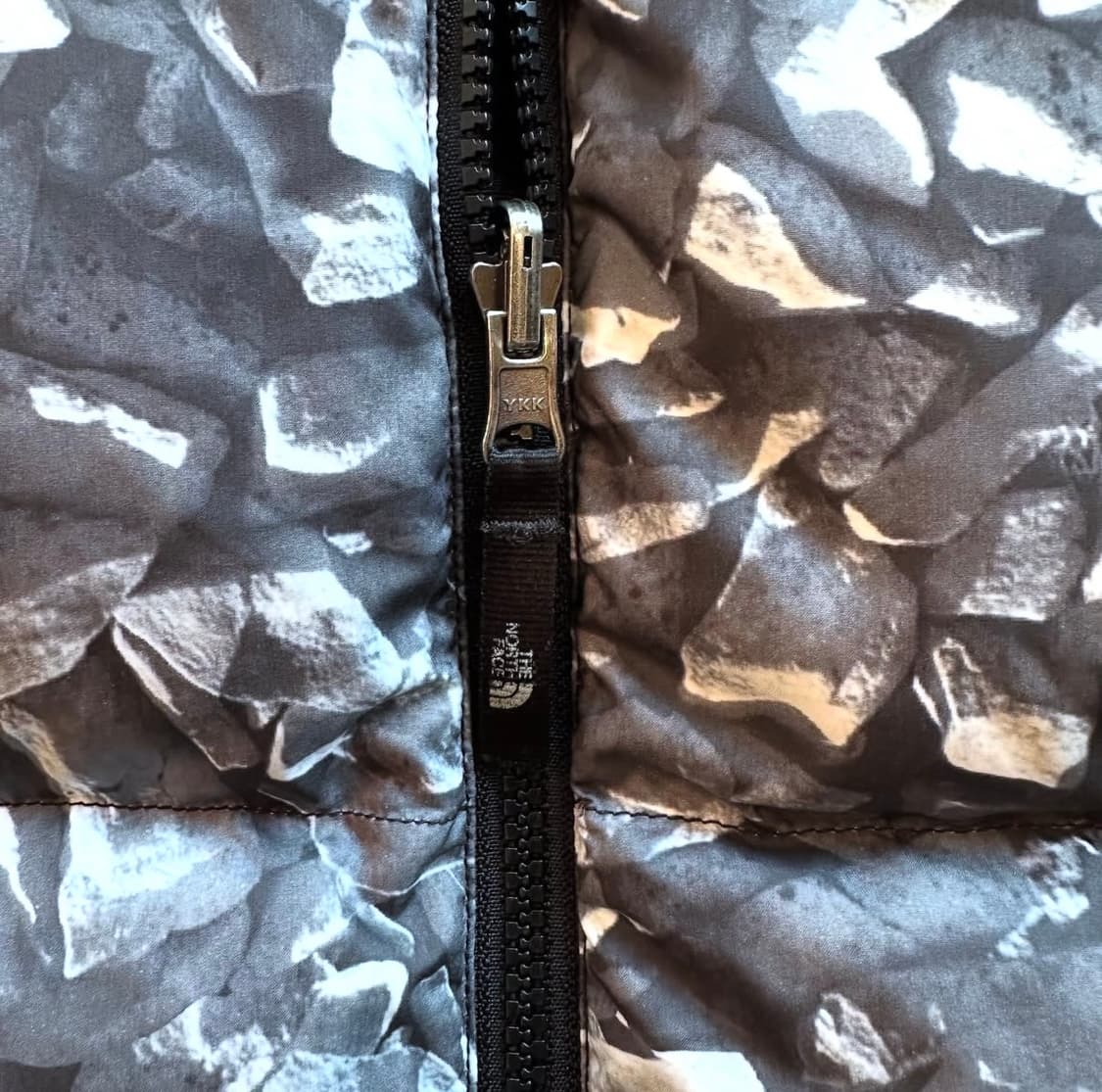 더노스페이스 700 구스다운 베스트 상품이미지7