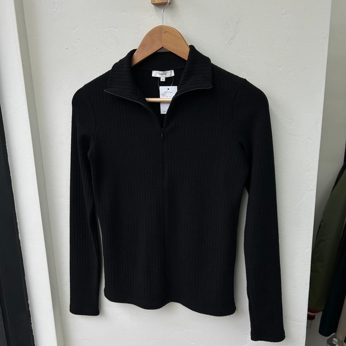 16182 - 빈스 반집업 니트 상품이미지2