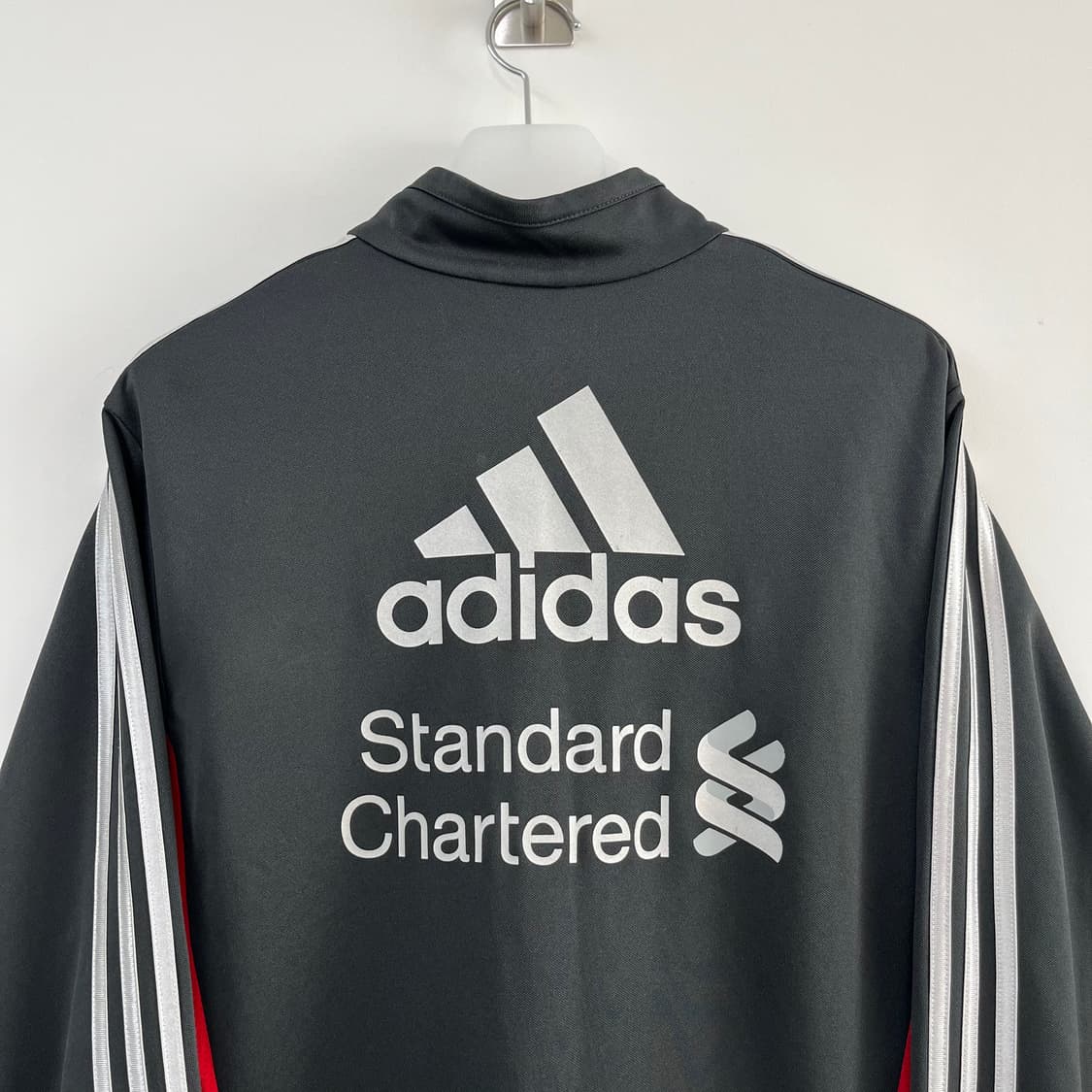 아디다스 리버풀 반집업 실버 삼선 트레이닝 탑 상품이미지5