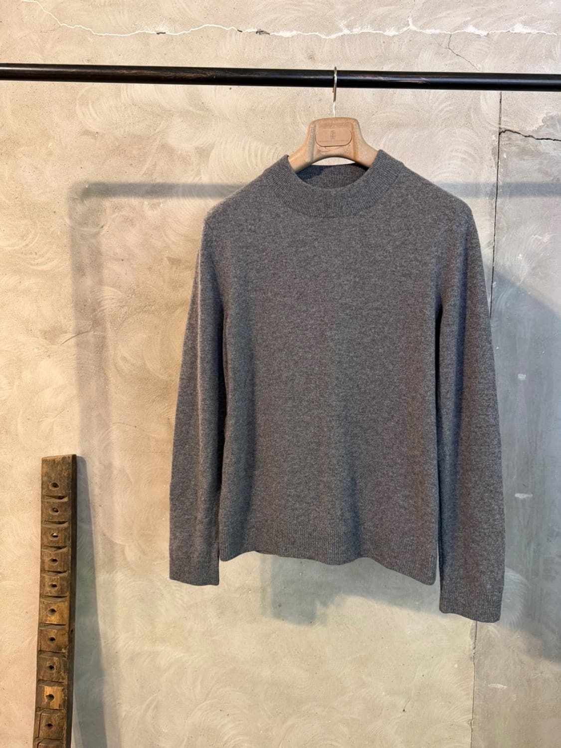 솔리드옴므 캐시미어 모호크넥 니트 108 상품이미지9