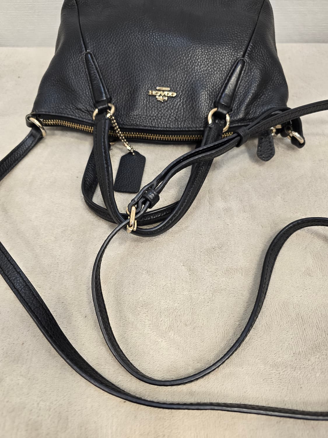 코치 블랙 미니 켈시 사첼백 크로스백 토트백 상품이미지5