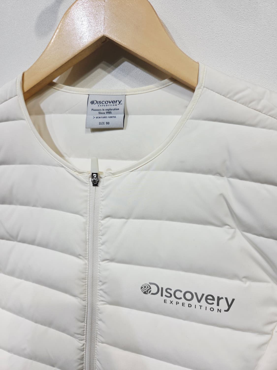 디스커버리 화이트 구스다운 경량패딩_90 상품이미지4