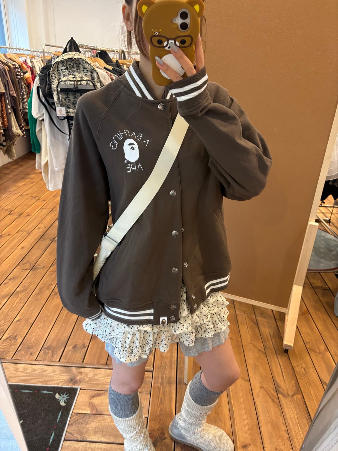 베이프 브라운 면바시티 자켓 상품이미지2