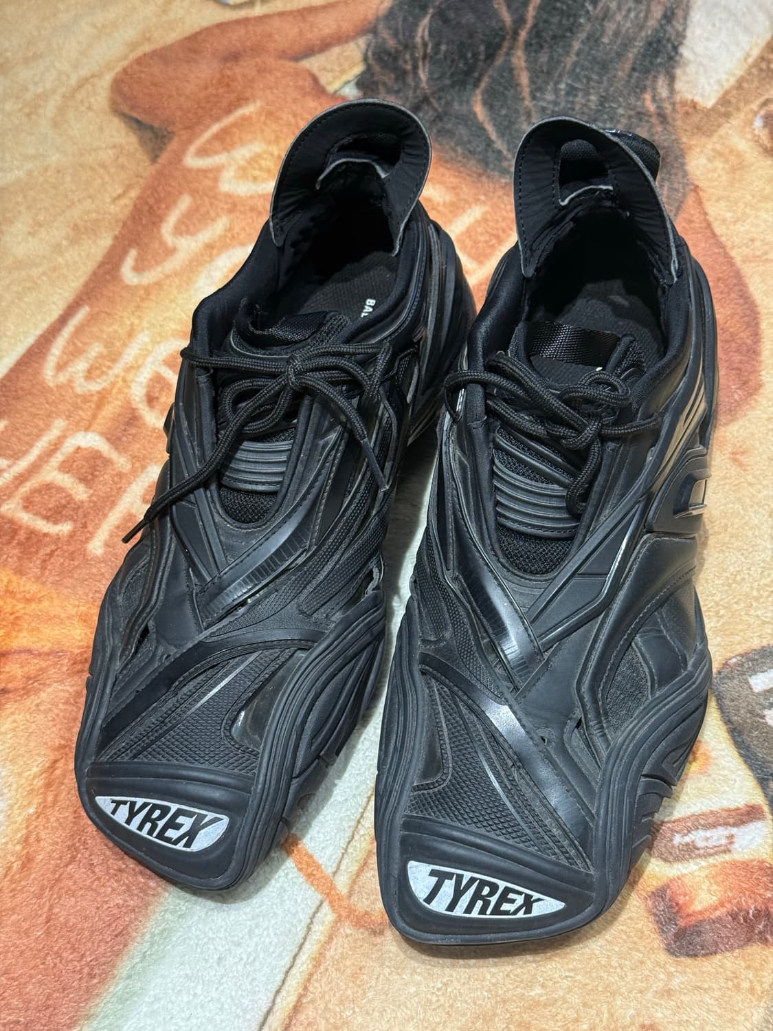 발렌시아가 타이렉스 43 사이즈 상품이미지1