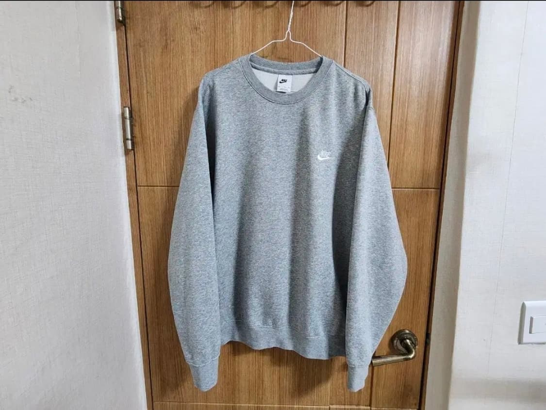 (110)나이키 클럽 크루탑 맨투맨 상품이미지1