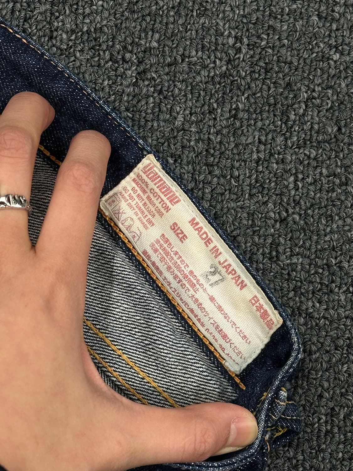 27)에비수 빈티지 포켓 스마일 프린팅 여성 셀비지 데님팬츠 상품이미지5