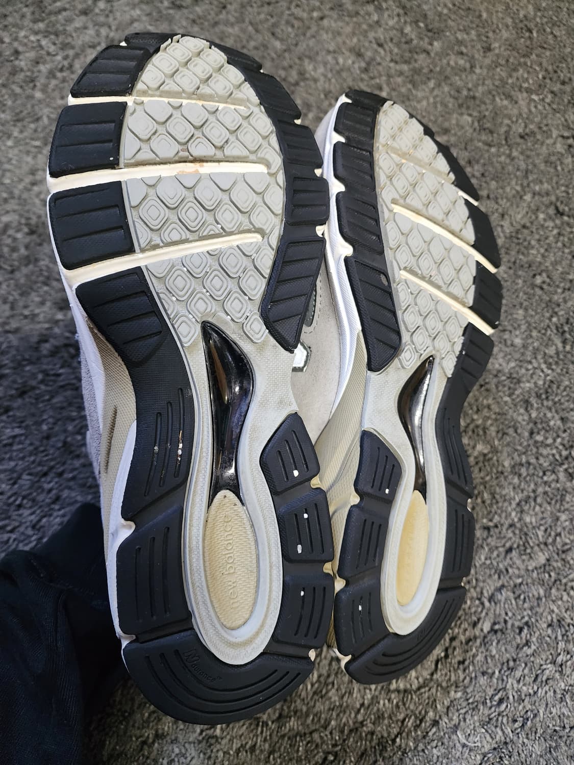 뉴발란스 990v4  250 상품이미지10