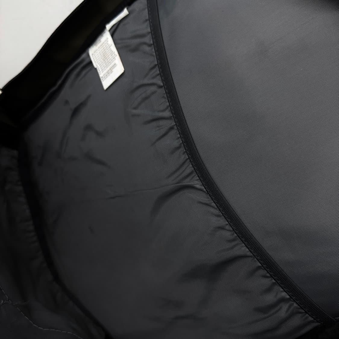 노스페이스 고프코어 카키 백팩 상품이미지8