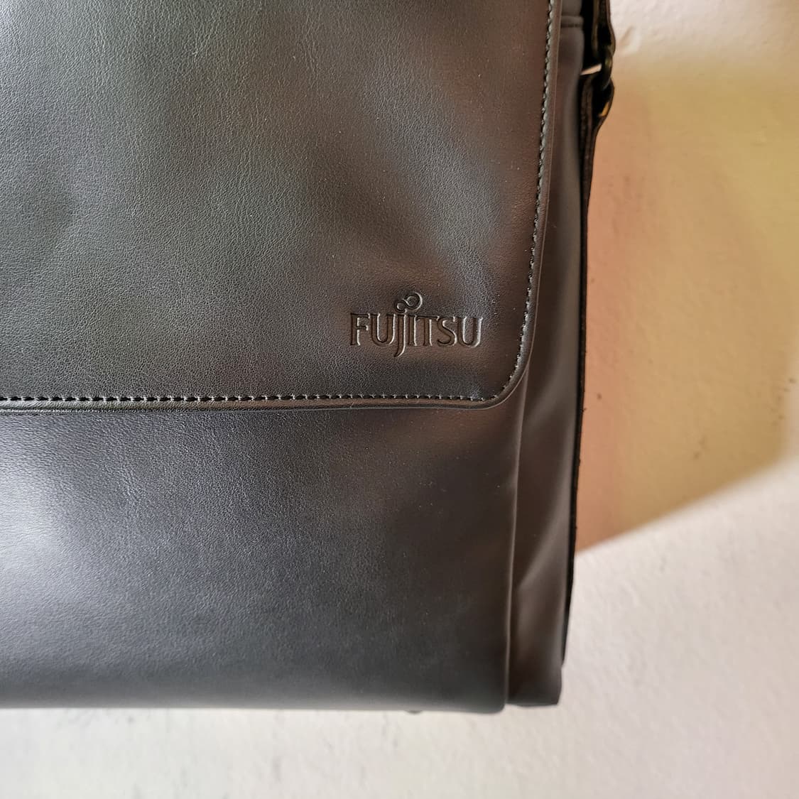 FUjiTSU 브리프케이스 상품이미지3