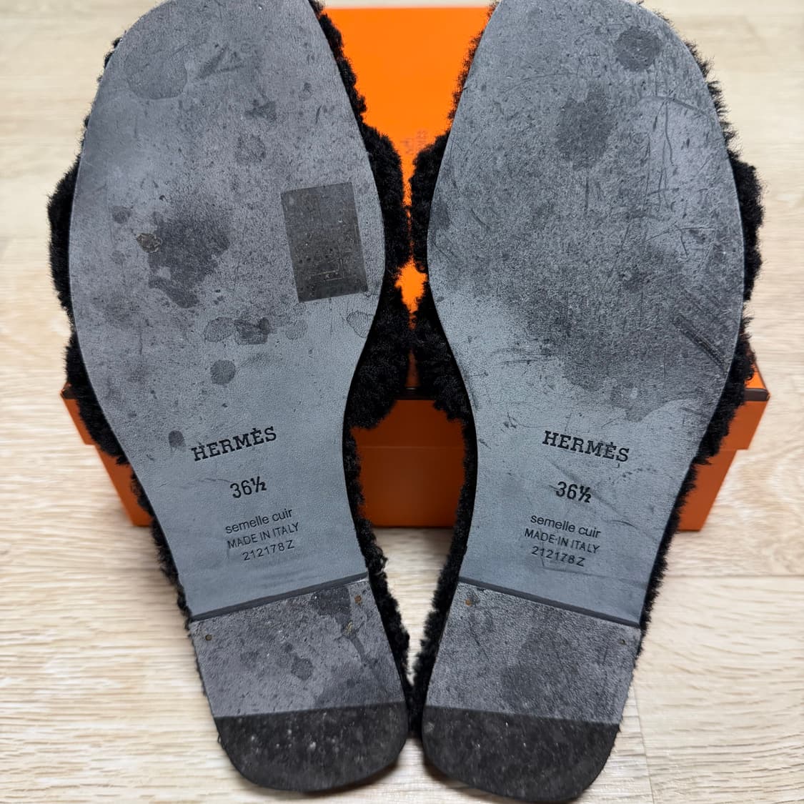 [S+급/36.5] 에르메스 오란 시어링 퍼 샌들 슬리퍼 상품이미지9