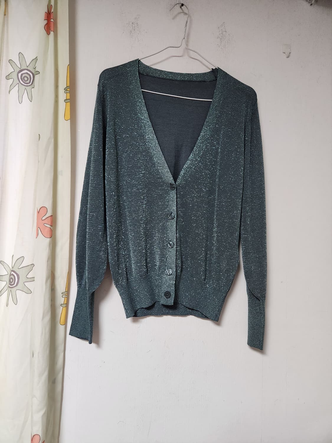 브룬즈바자르 글리터 브이넥 가디건90 상품이미지1