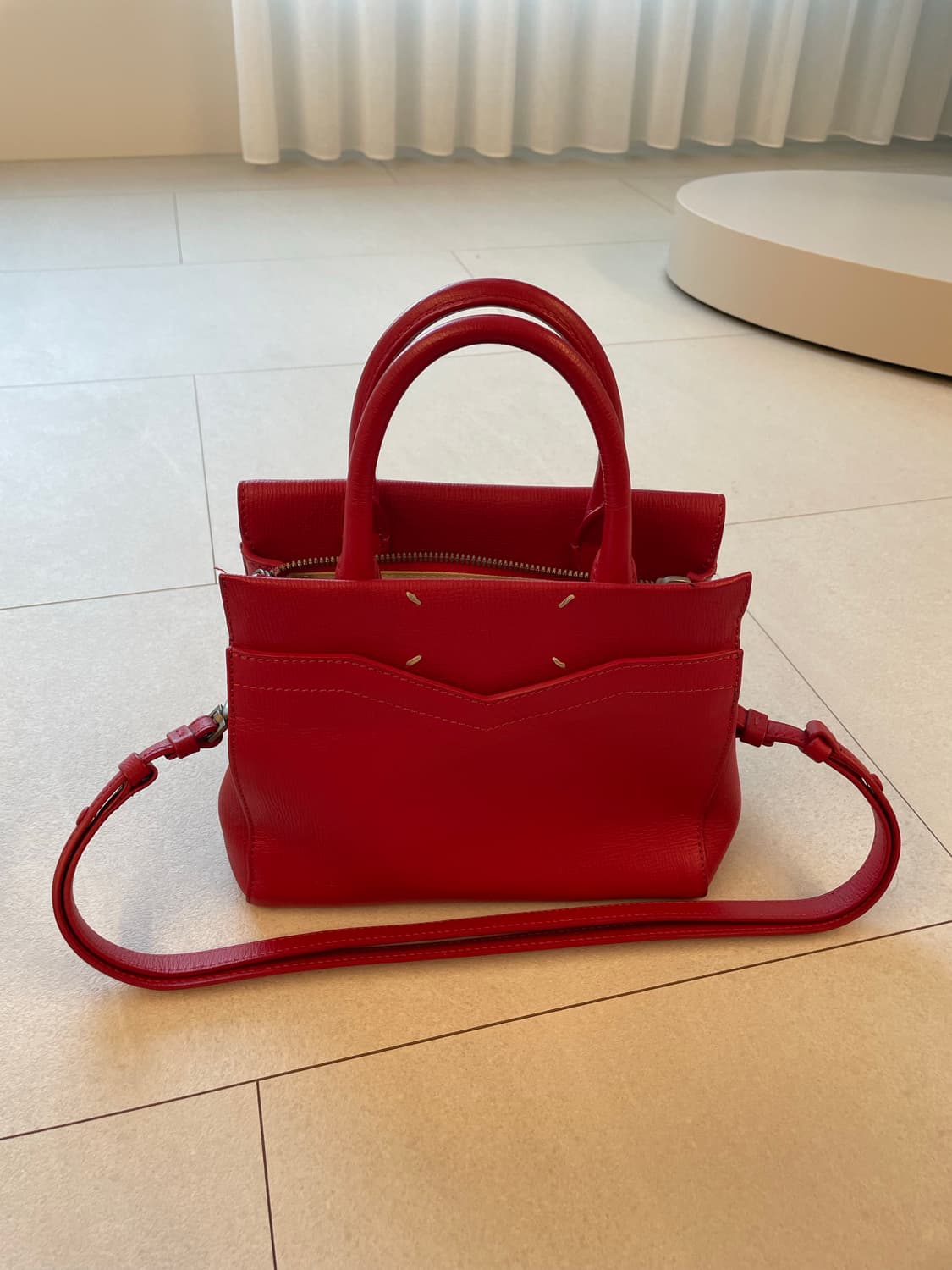 마르지엘라 버클 가죽 도트백 상품이미지2