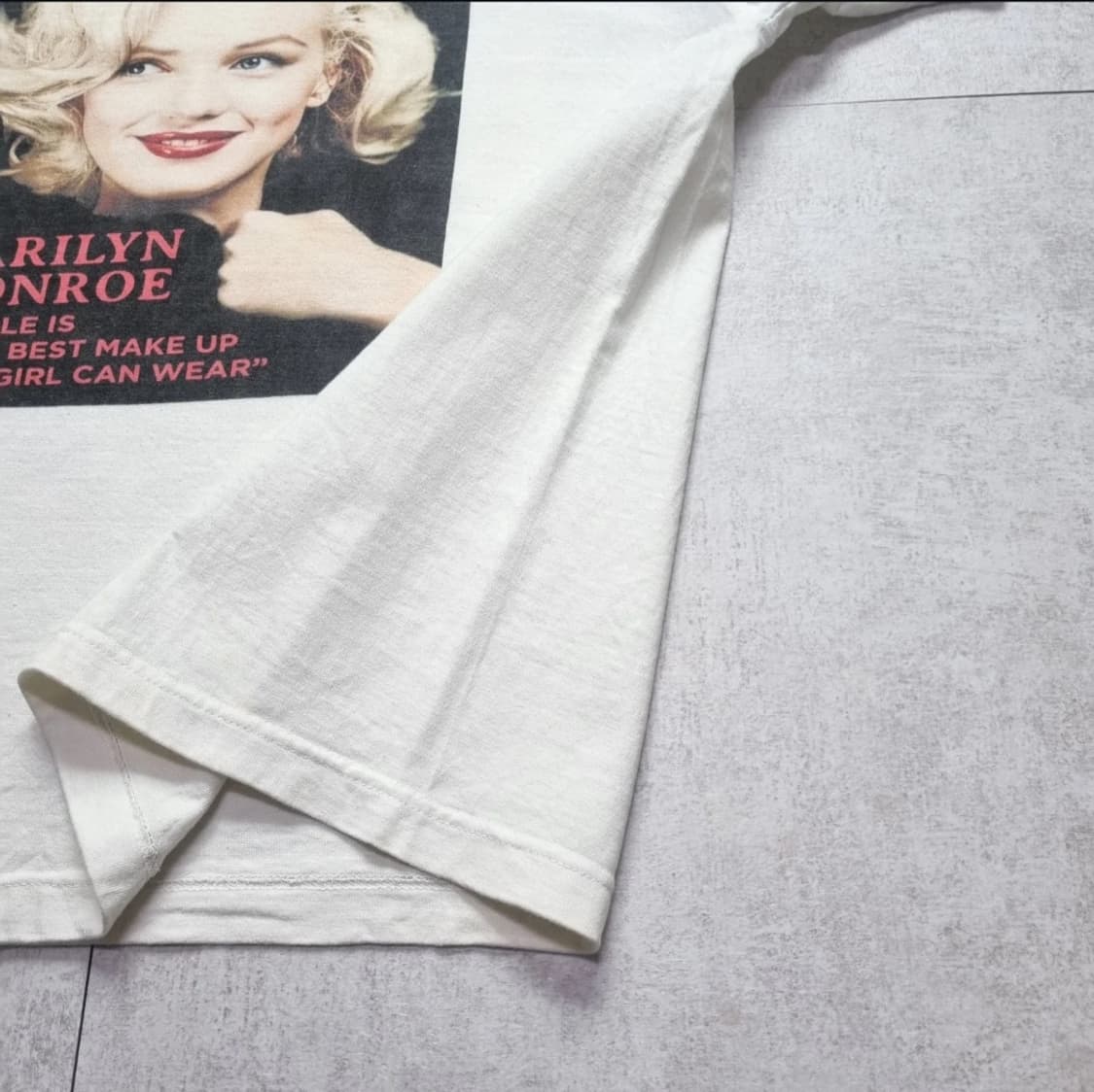 토이즈맥코이 구형 먼로 티셔츠 XL sz 상품이미지4