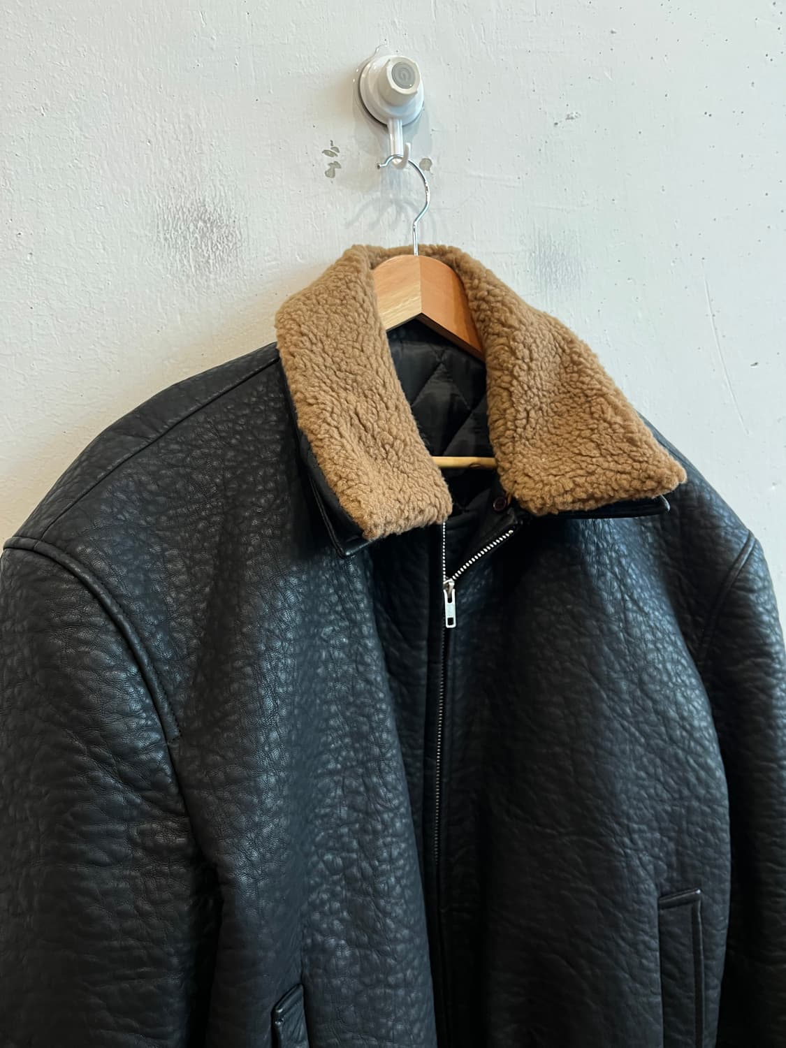 Veil 레더 봄버자켓 상품이미지4