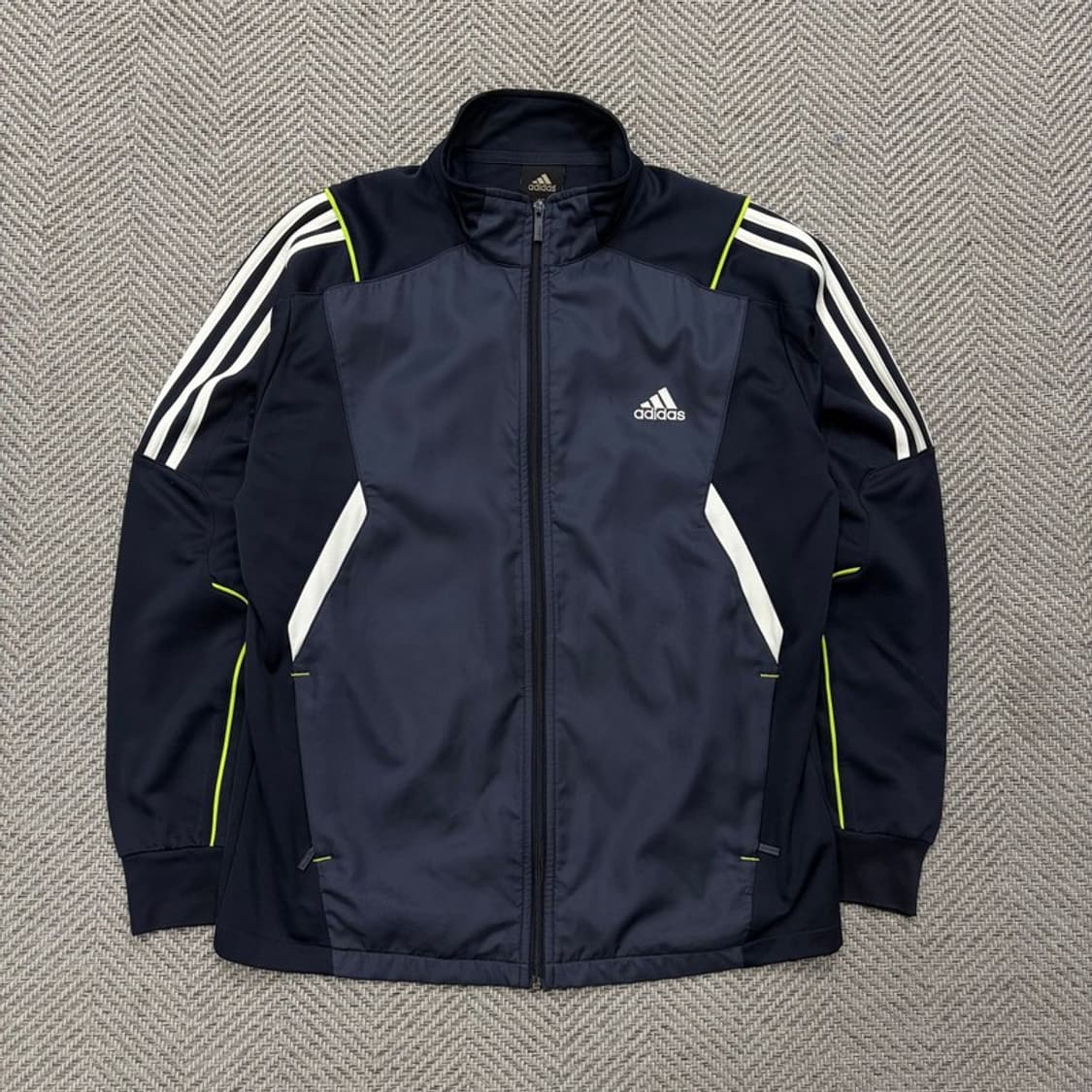 아디다스 배색 트랙탑 v2469 상품이미지1