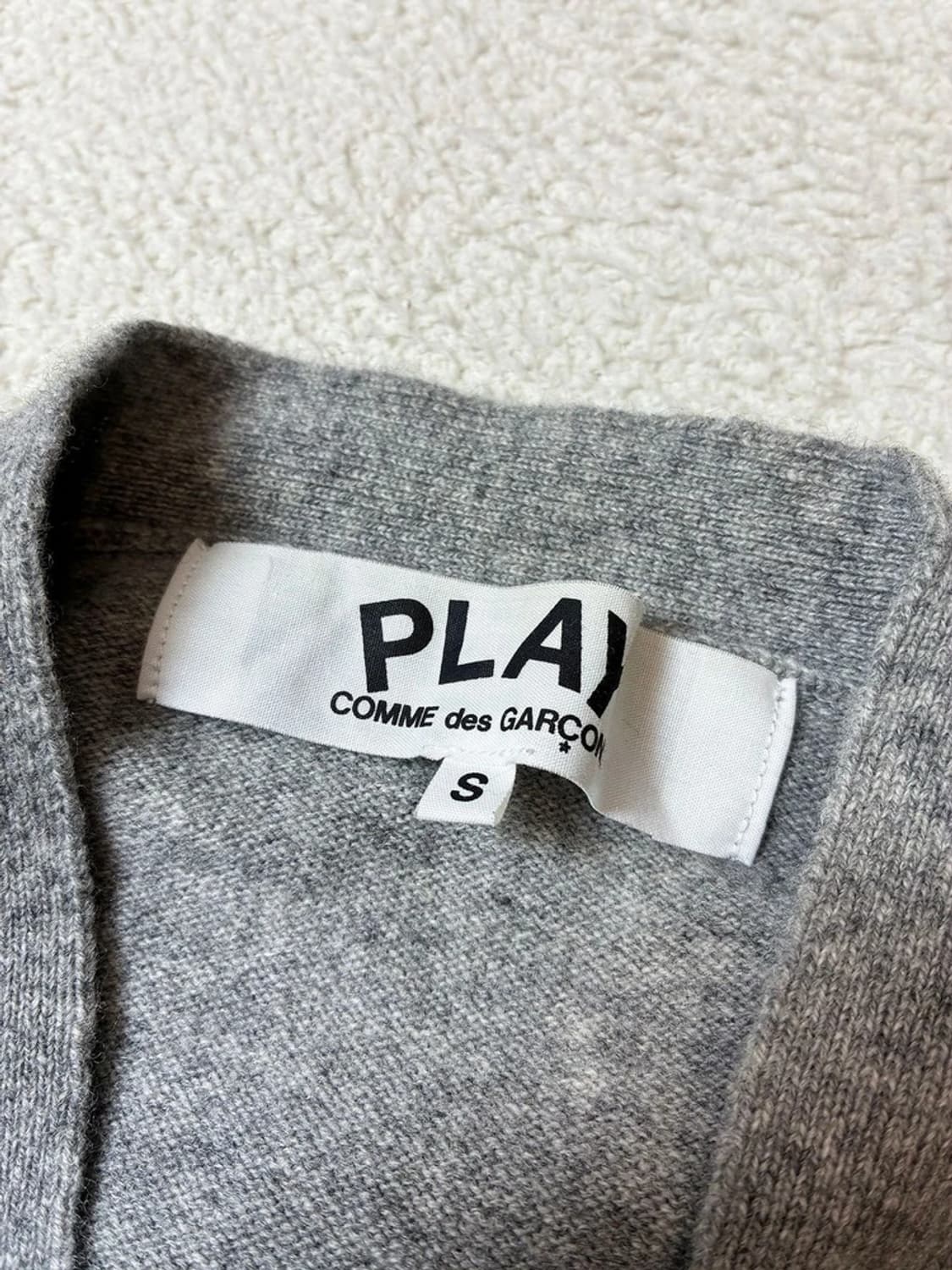 꼼데가르송 더블 하트 로고 니트 가디건 PN7258 상품이미지6