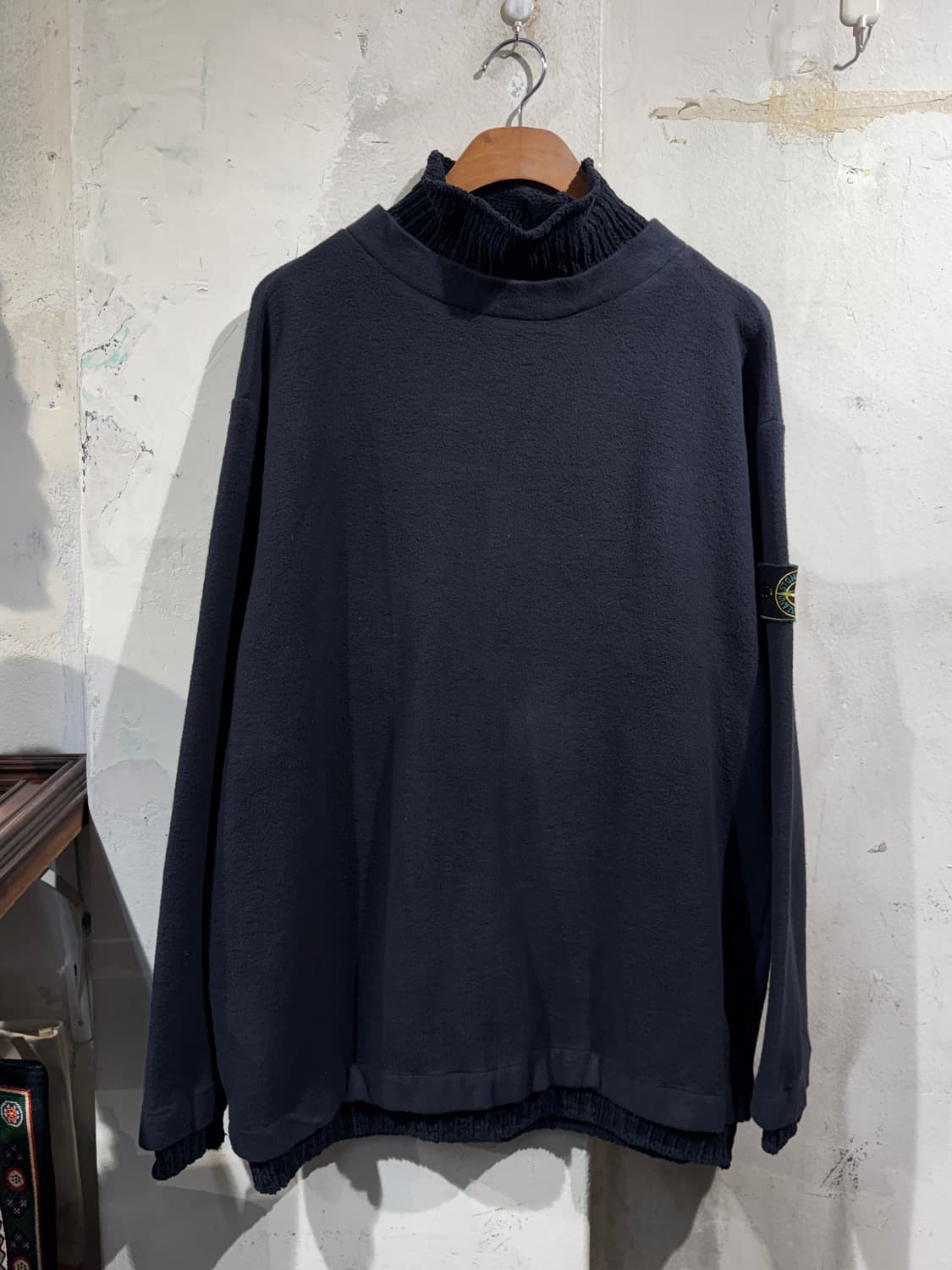 STONE ISLAND navy sweatshirt 상품이미지1