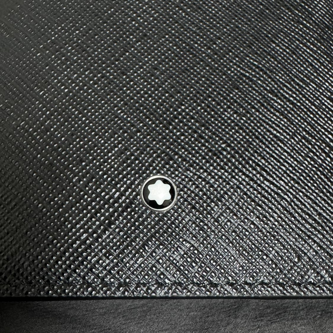 몽블랑 블랙 사토리얼 여권 지갑 케이스 새상품 상품이미지4